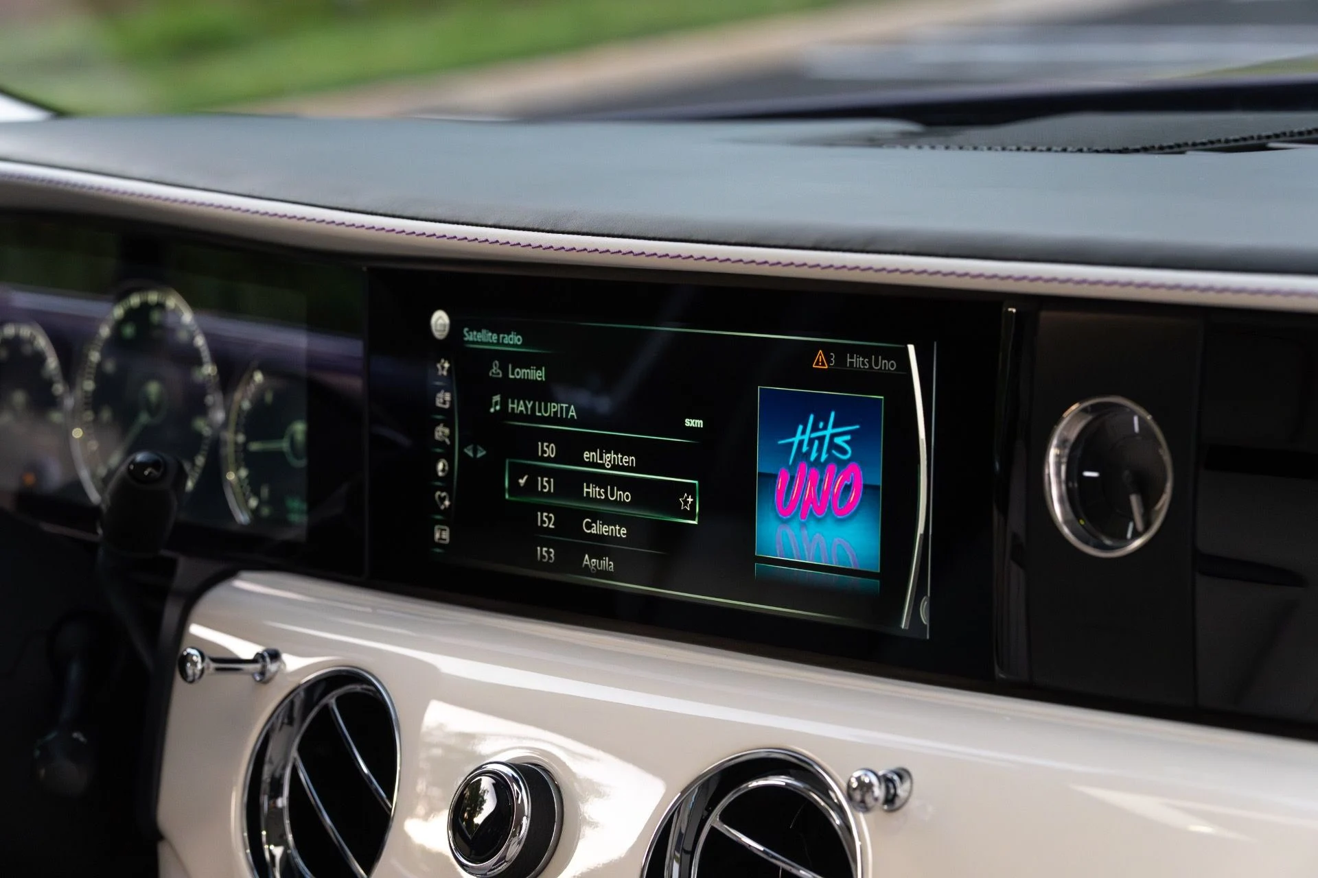 mph072_709218192_Used_2021_Rolls_Royce_Ghost_1762913749_32afd18f76