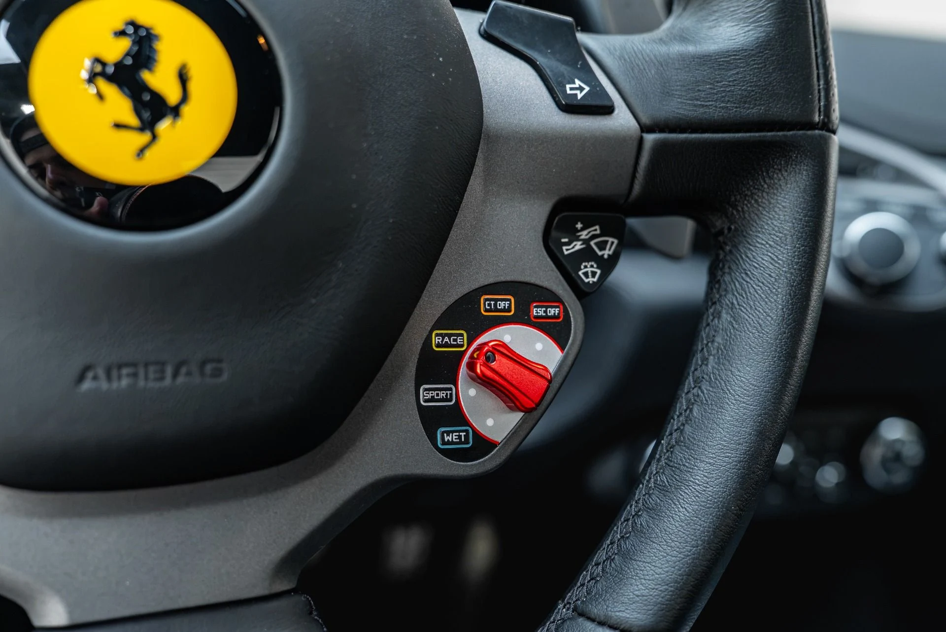 mph072_791717785_Used_2013_Ferrari_458_Spider_1790712337_857e0d9aeb