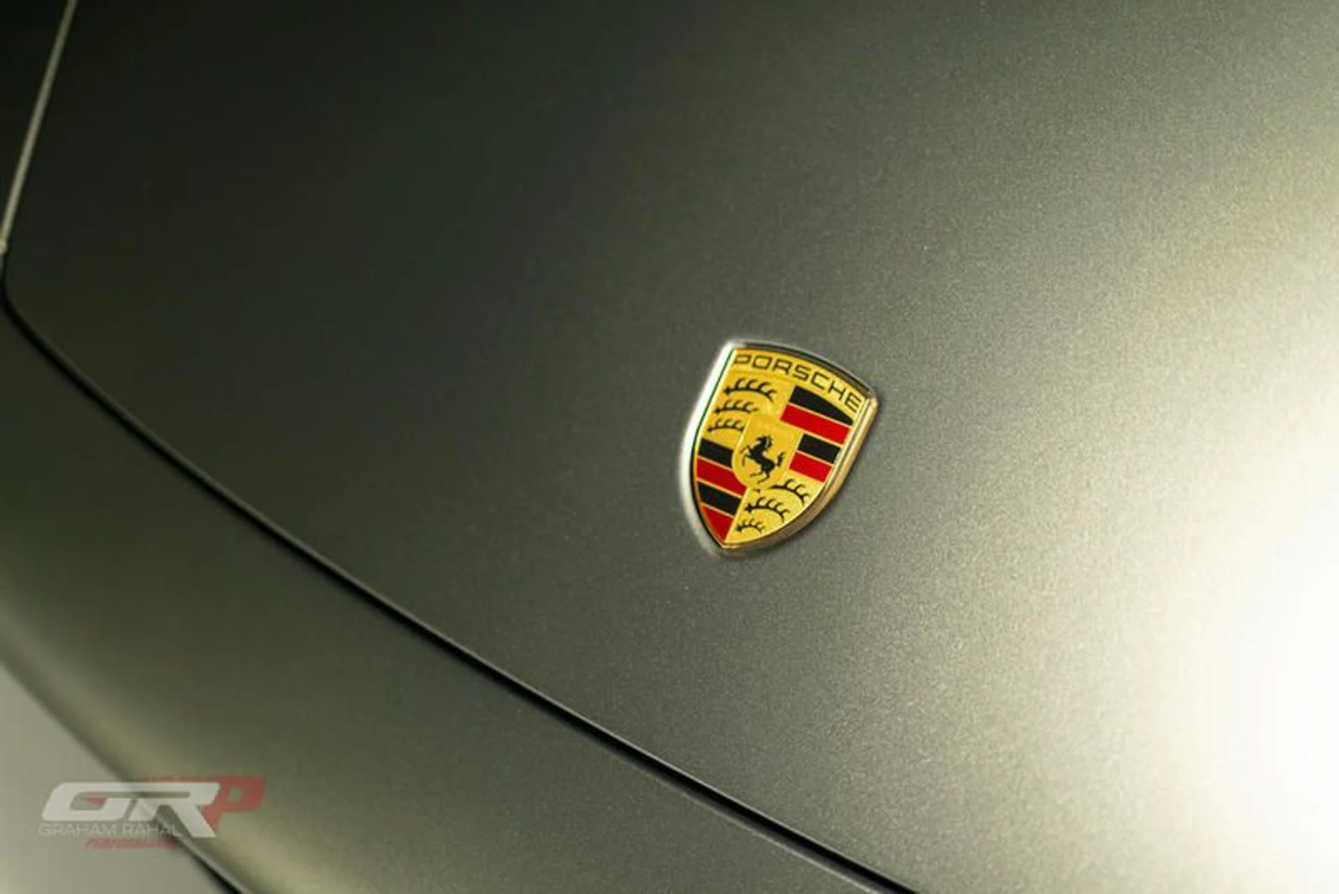 mph072_924557888_BE_4_E4_F23_DFFB_4408_878_C_6_D4090_C40961_17bee6e656