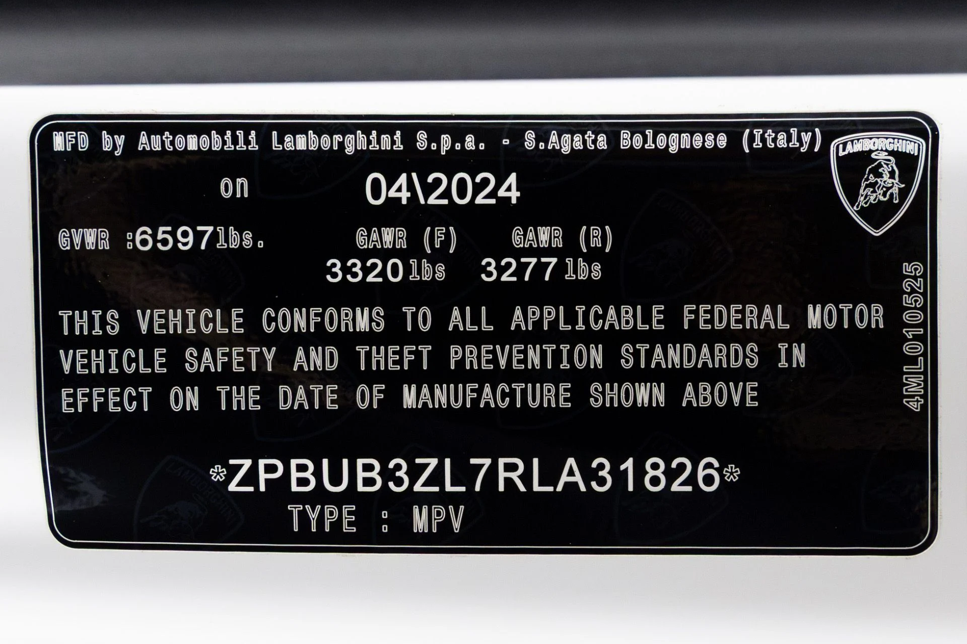 mph072_928385761_Used_2024_Lamborghini_Urus_S_1765302071_1ac7d11364