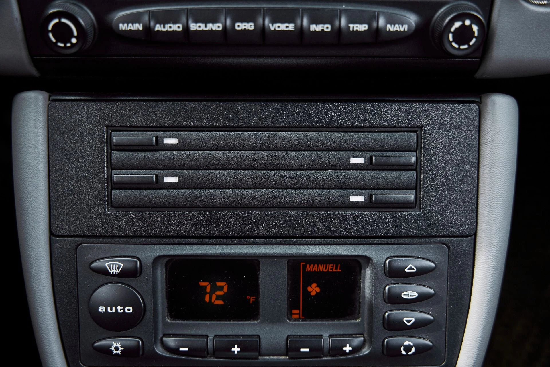 mph073_1183651635_Used_2005_Porsche_911_Turbo_S_1770864462_6fe05f8567