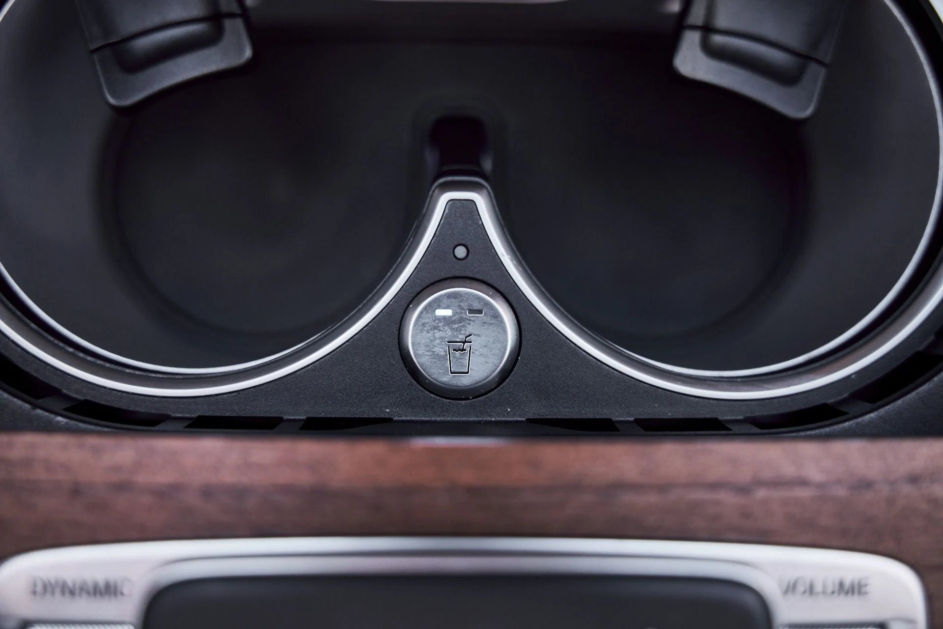 mph073_1220091024_Used_2024_Mercedes_Benz_GLS_Maybach_GLS_600_1776125728_bd662ea1b9