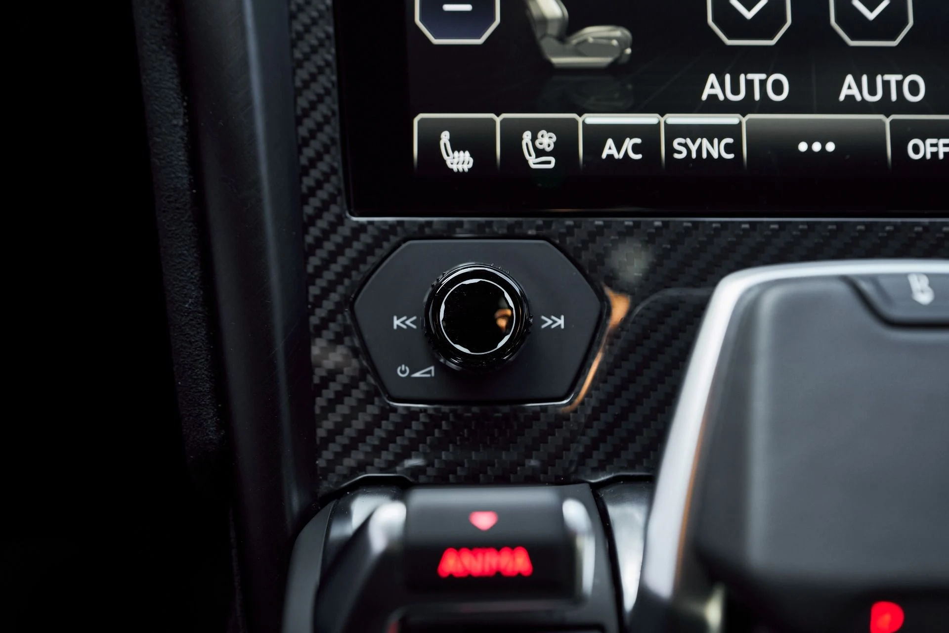 mph073_1303091973_Used_2024_Lamborghini_Urus_Performante_1764730763_faf7144e58