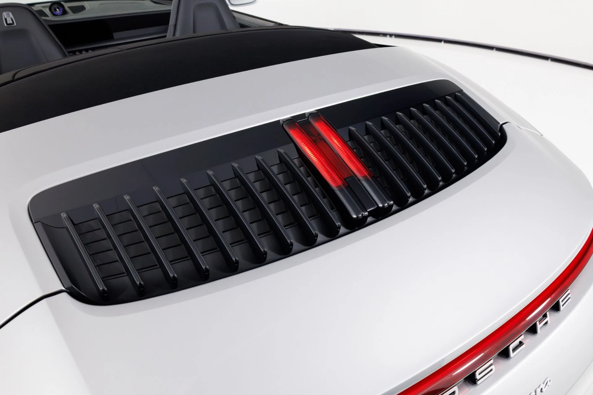 mph073_1331823979_Used_2022_Porsche_911_Carrera_1773941202_0c68ad05f2