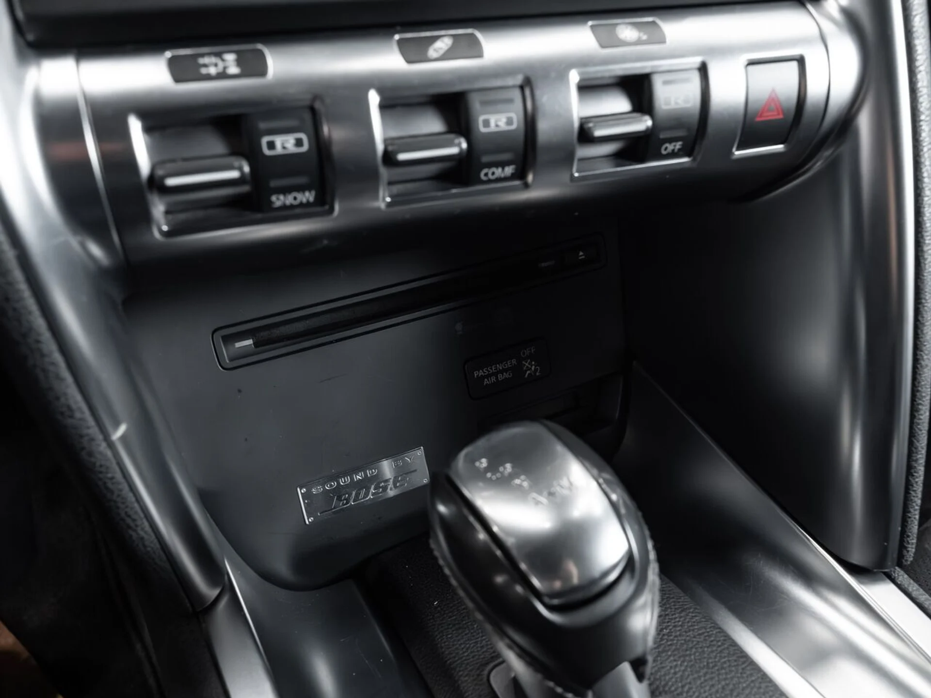 mph073_1412349759_nissan_gt_r_2009_289f5ab593