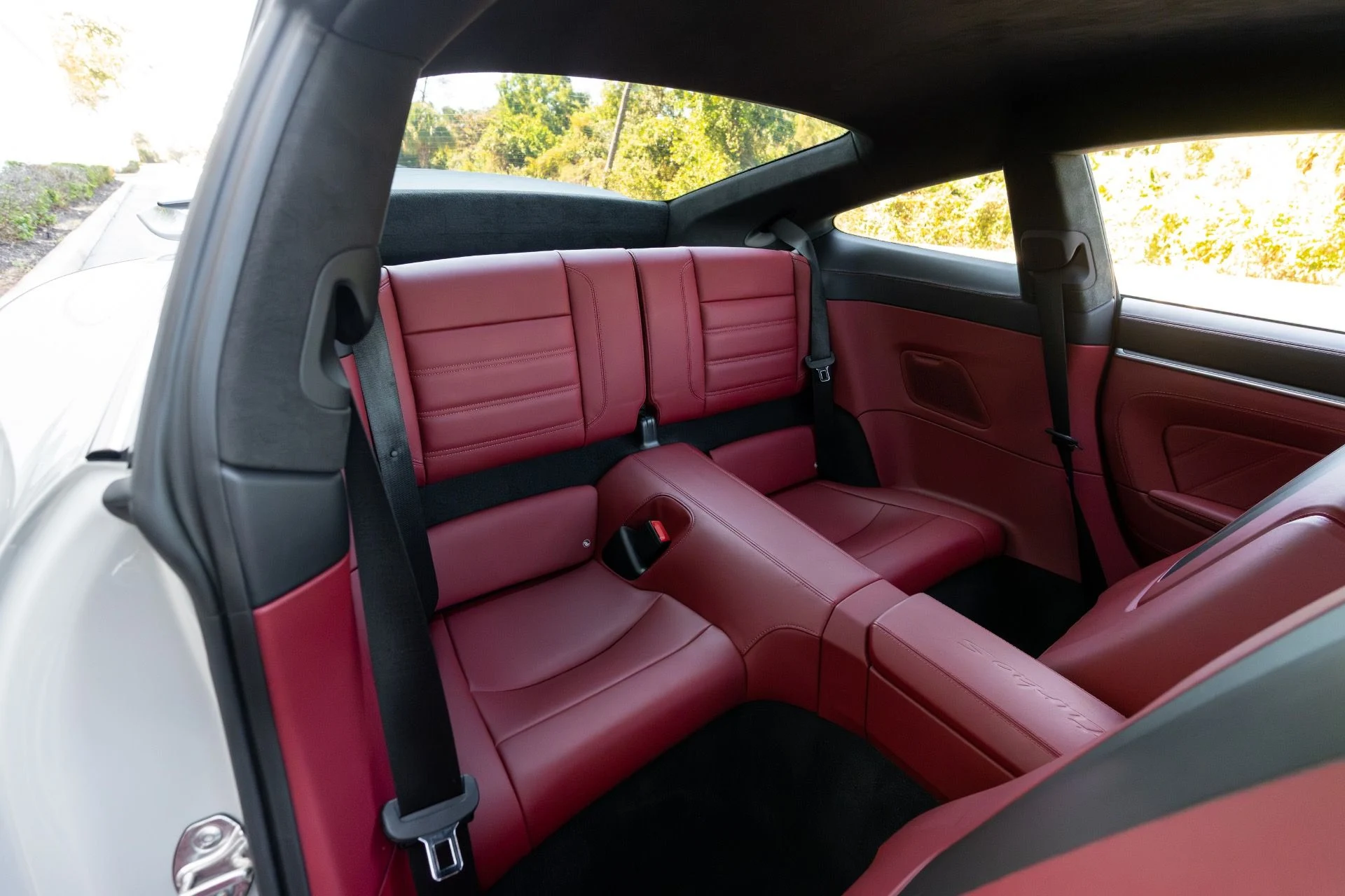 mph073_1523806947_Used_2022_Porsche_911_Turbo_S_1770440206_7a829593c3