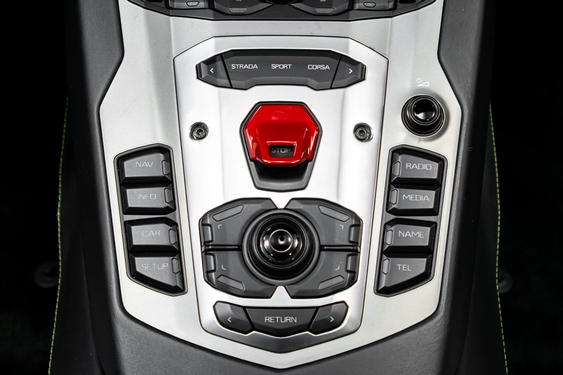 mph073_1549553363_Used_2015_Lamborghini_Aventador_1764723845_08a5a45f86