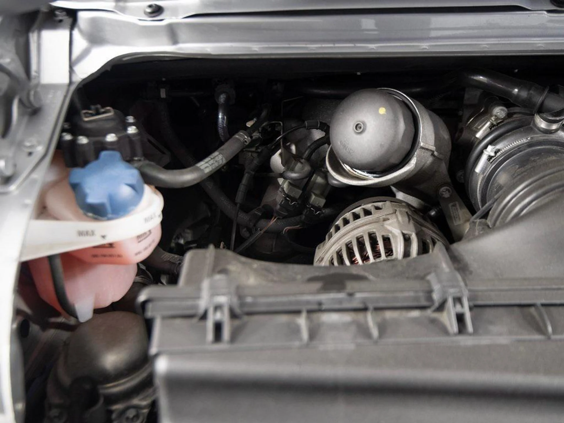 mph073_1575072522_T9n6_V4_H_Wng_Hu_Bfw03_X4q_Y_Ymm_L3_Q_49ce4b6c4b