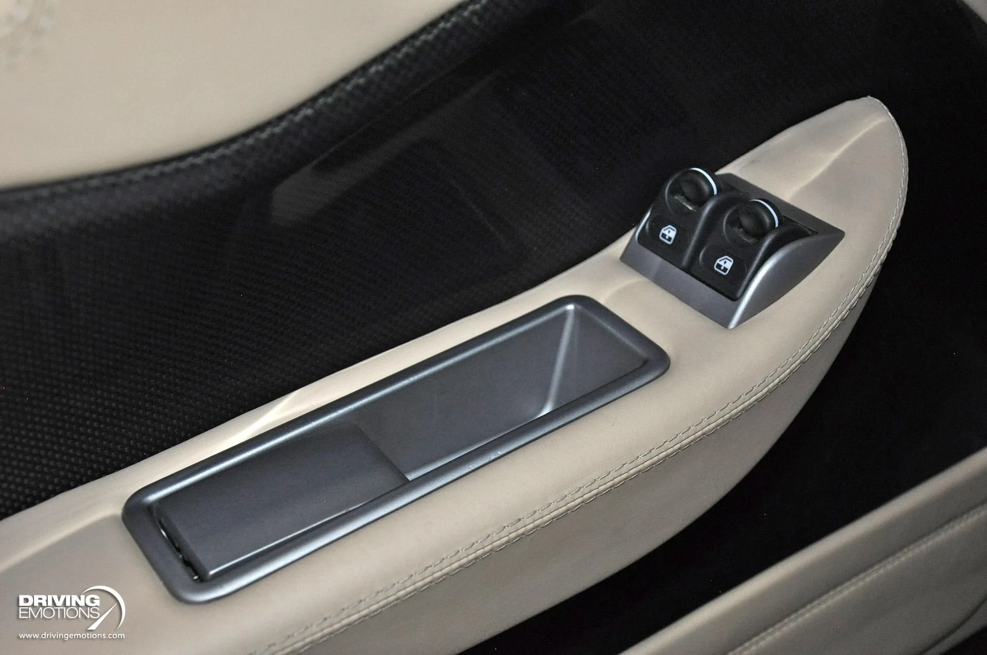 mph073_1648543958_867_p74_l_955d294479