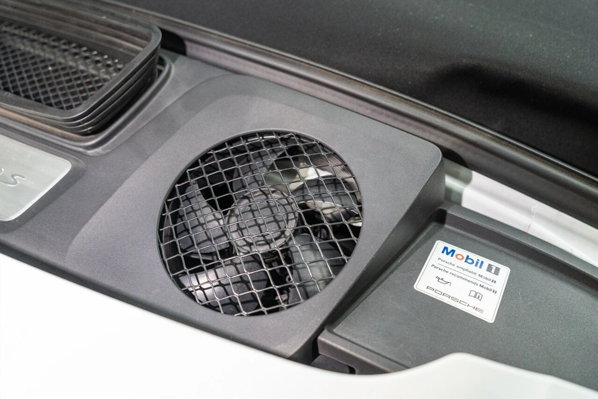 mph073_1697692814_677d4851e4_1280_c253eb7f01