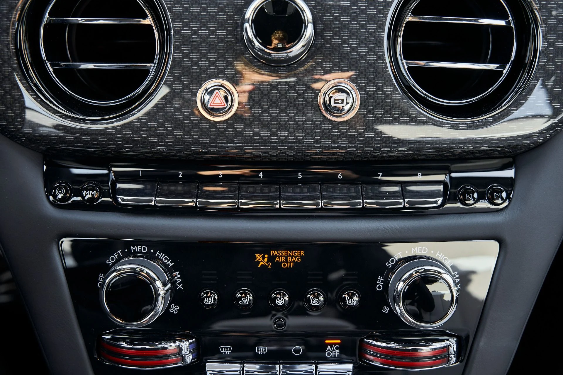 mph073_1698365825_Used_2025_Rolls_Royce_Ghost_Black_Badge_1769049596_f77880e64b