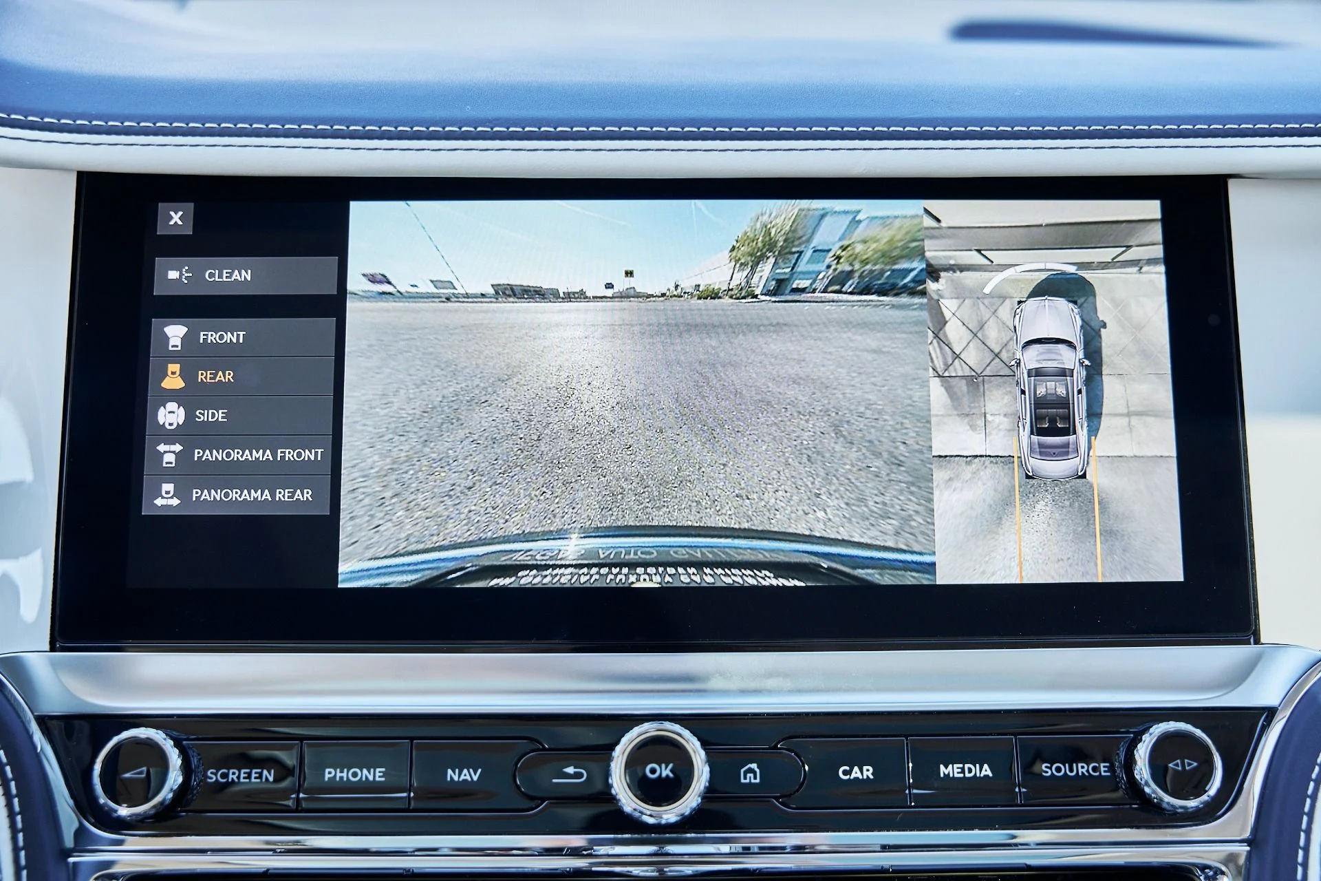 mph073_1708003983_Used_2024_Bentley_Flying_Spur_Mulliner_V8_1773796319_82f8ca7c71