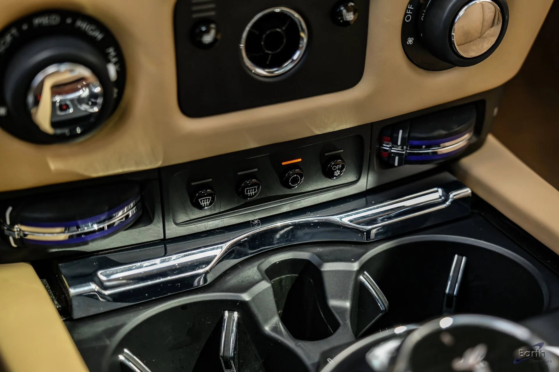 mph073_1710629400_1a9486f4759f8cb2f923dfbccd2ec340x_6e0d79d3ae