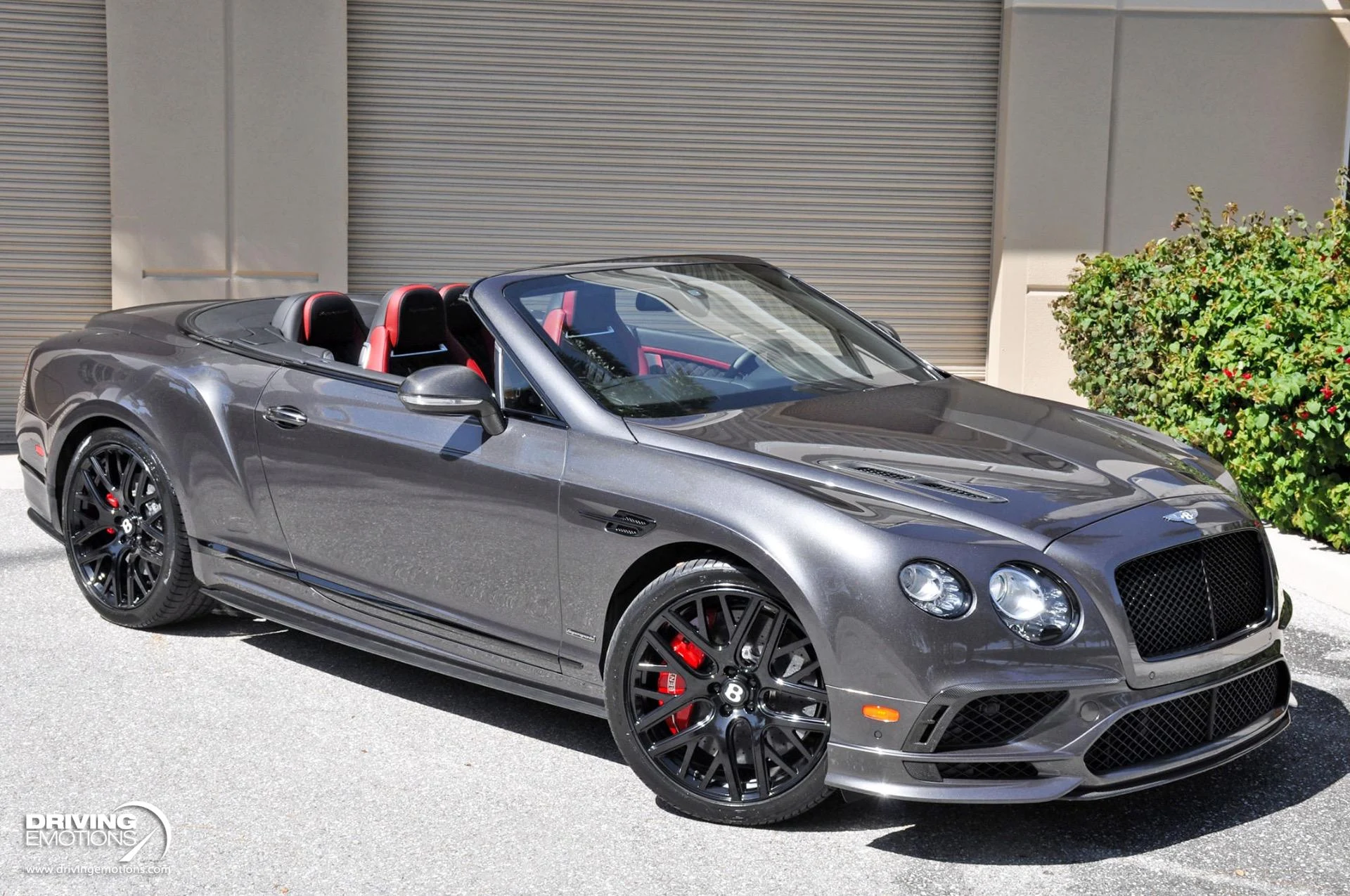 mph073_1763264829_891_p74_l_7071dcfcf5