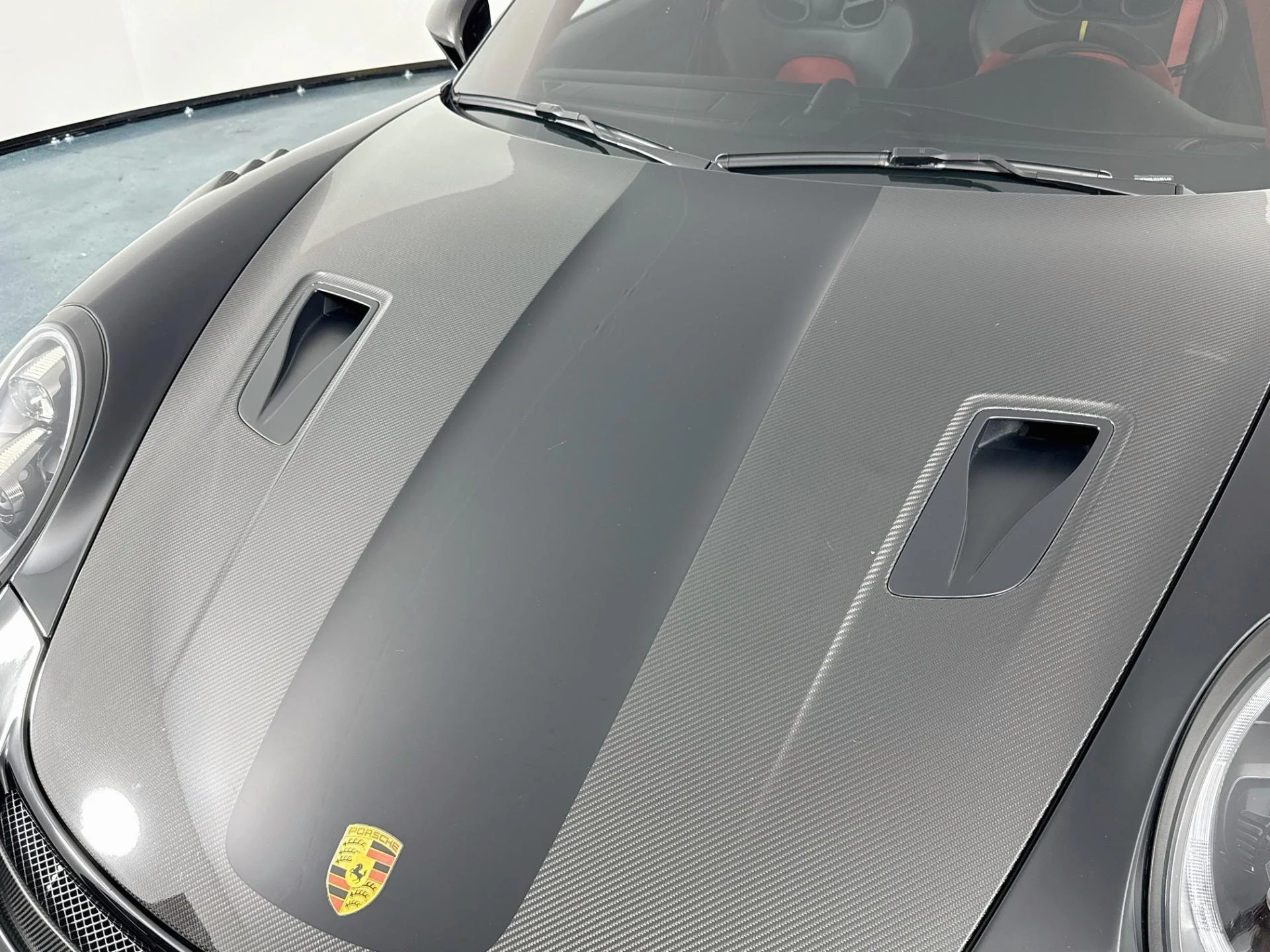 mph073_1776705517_Used_2018_Porsche_911_GT_2_RS_1785886202_be76a15d58