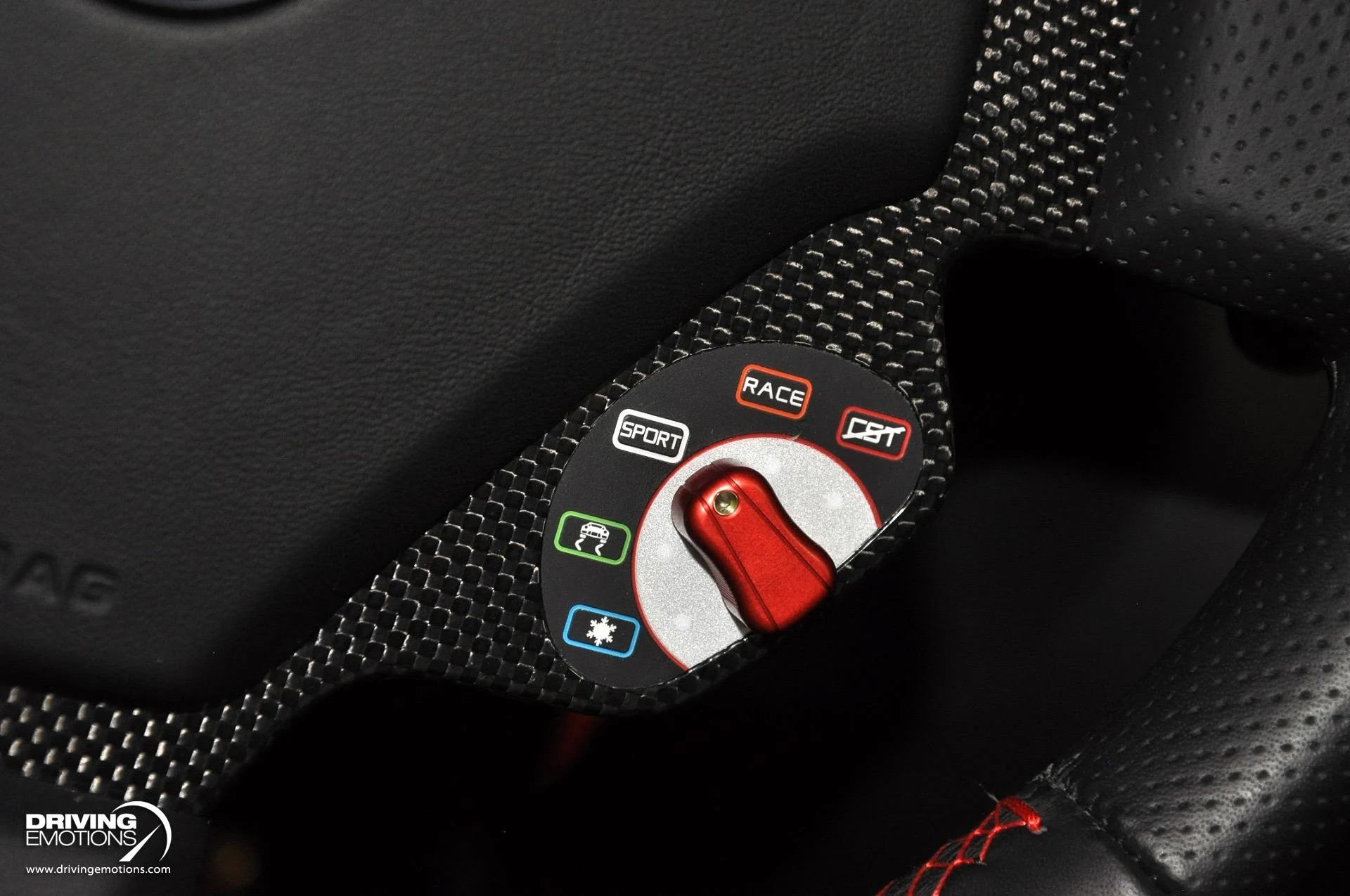 mph073_202627340_438_p74_l_cfc8702d27