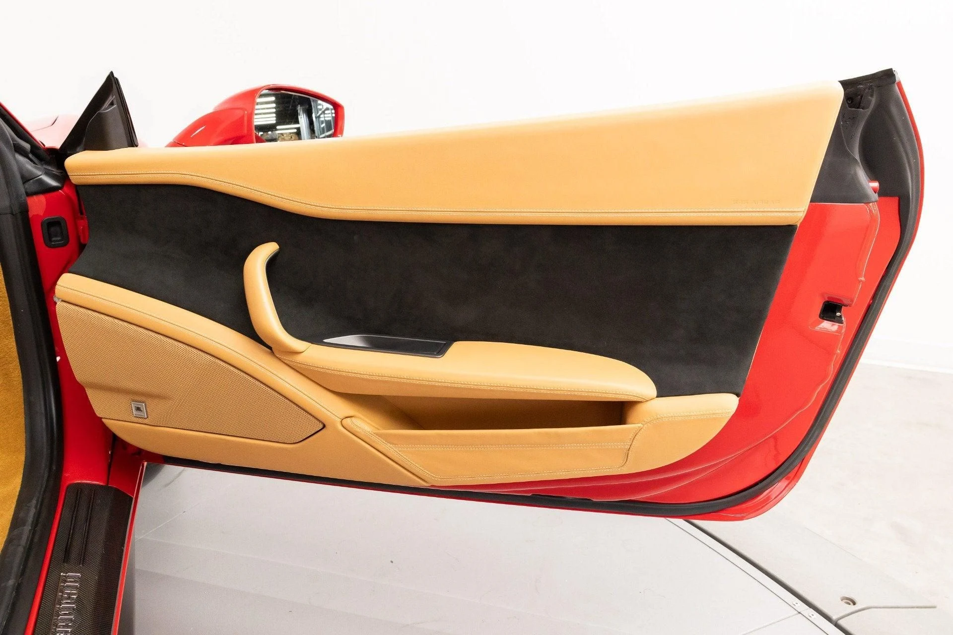 mph073_2121791273_Used_2013_Ferrari_458_Spider_1791380438_d99ad156a2