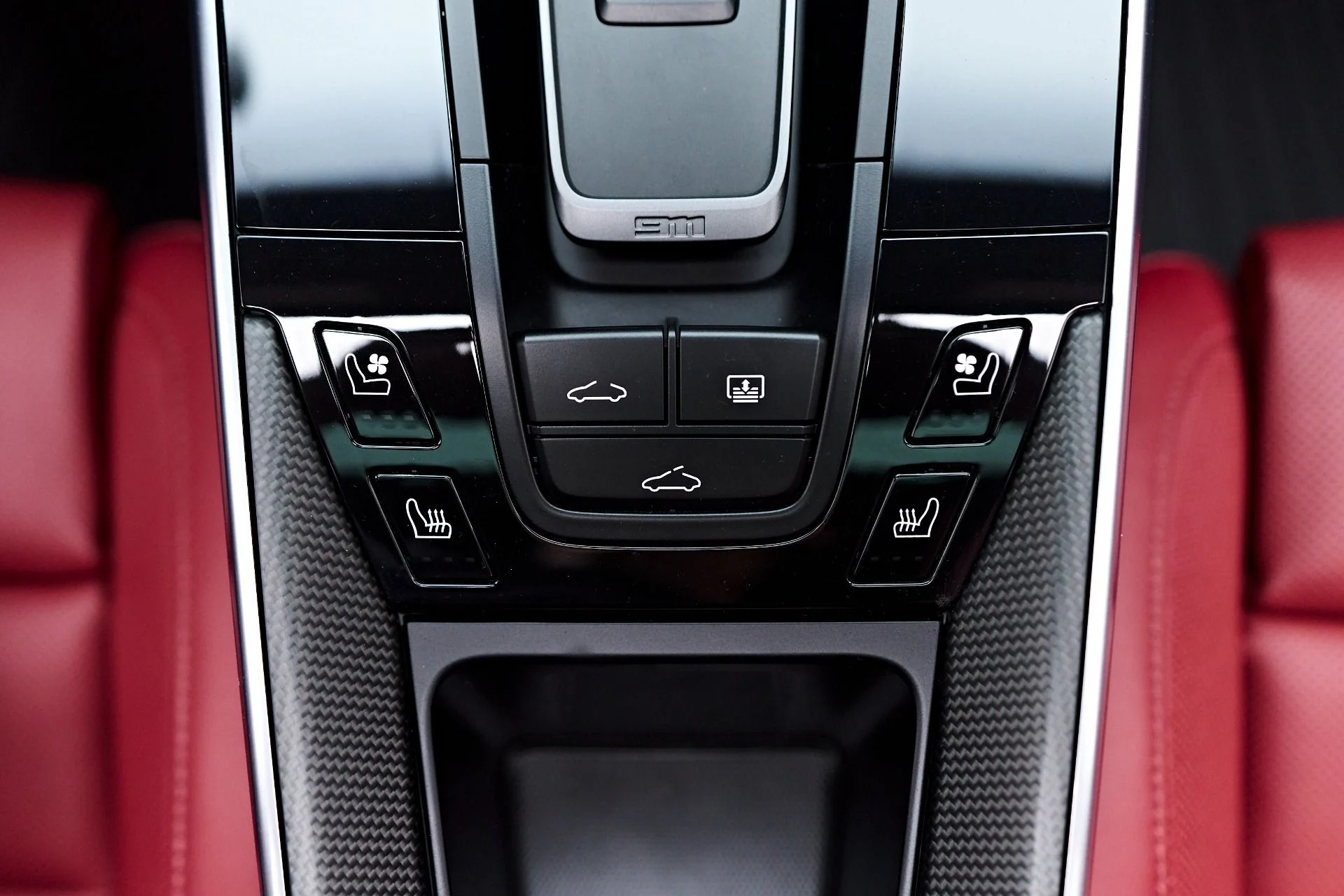 mph073_2136902033_Used_2023_Porsche_911_Carrera_4_S_1757702443_026b3d0077