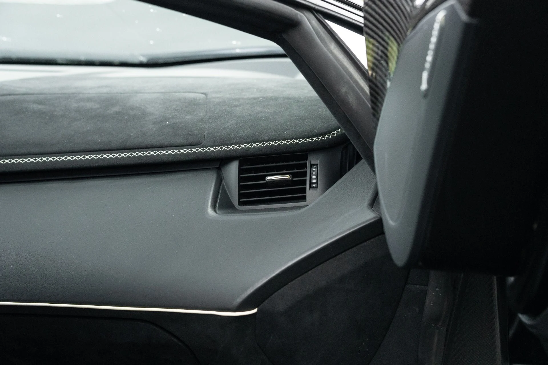 mph073_2169366094_Used_2021_Lamborghini_Aventador_LP_770_4_SVJ_Roadster_1773714379_e43de0af7d