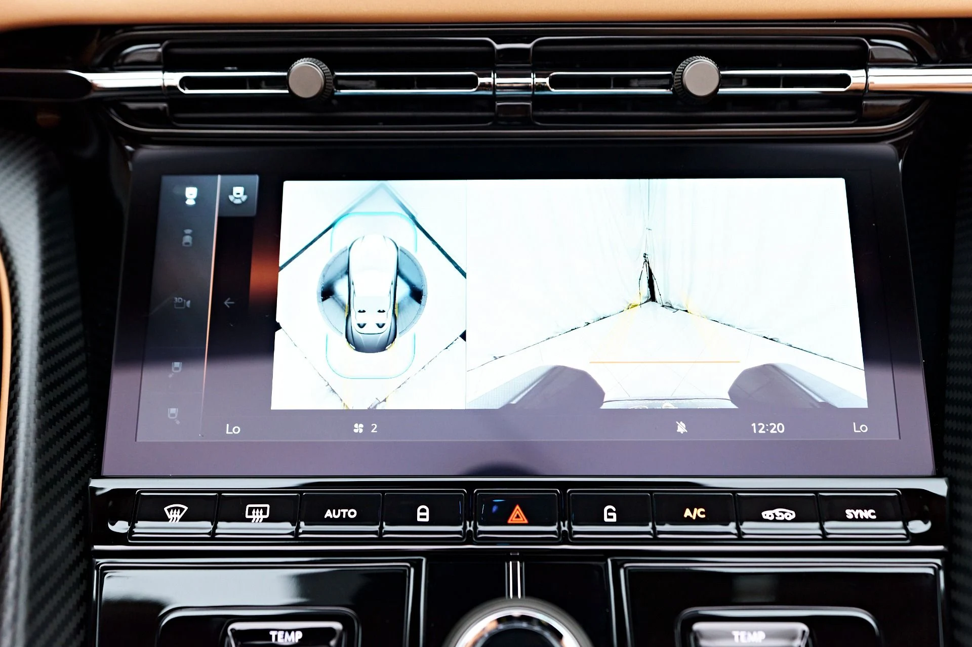 mph073_2245367104_Used_2024_Aston_Martin_DB_12_Volante_1731606794_4b093a75a0