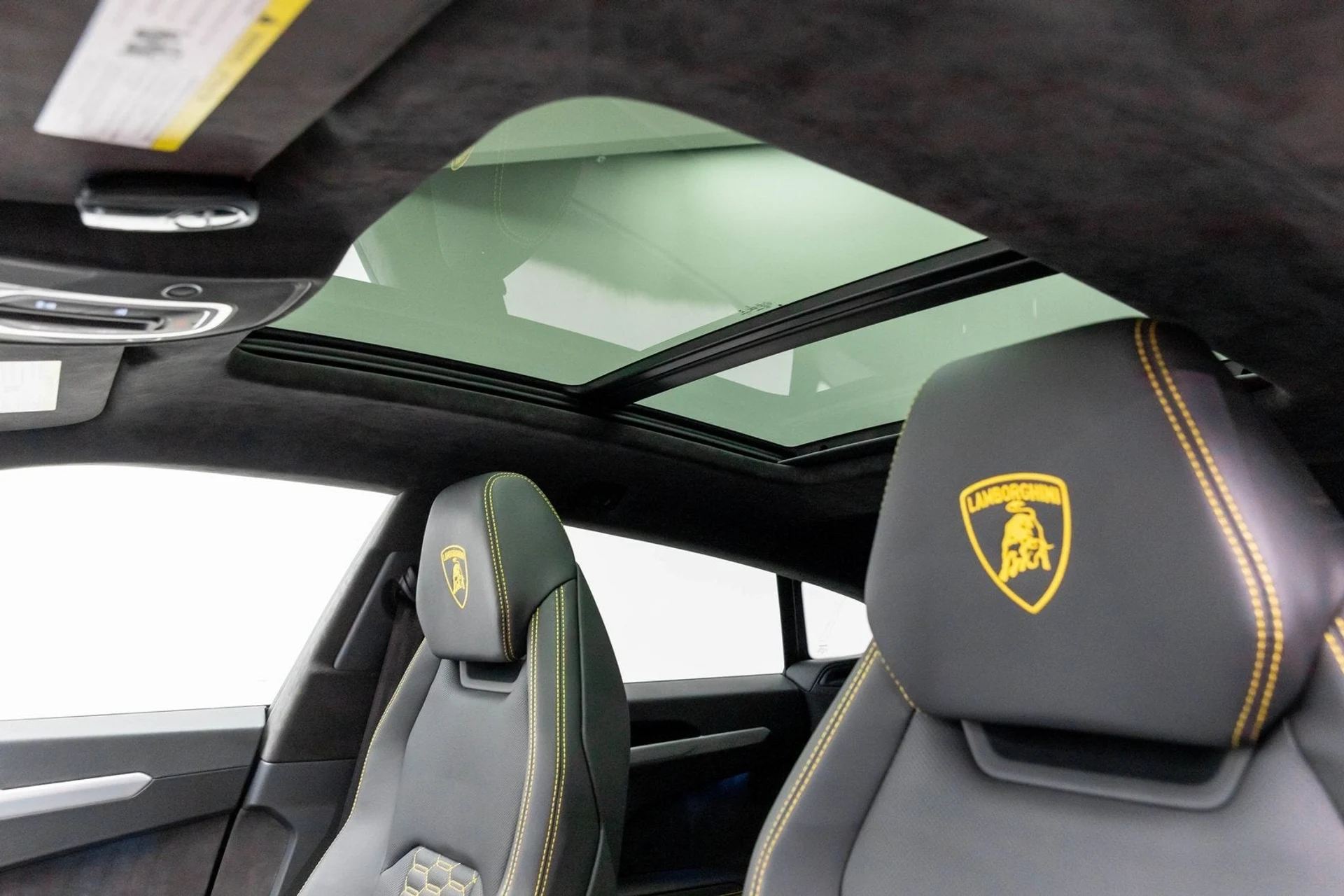 mph073_2337258164_74_0c42962caf