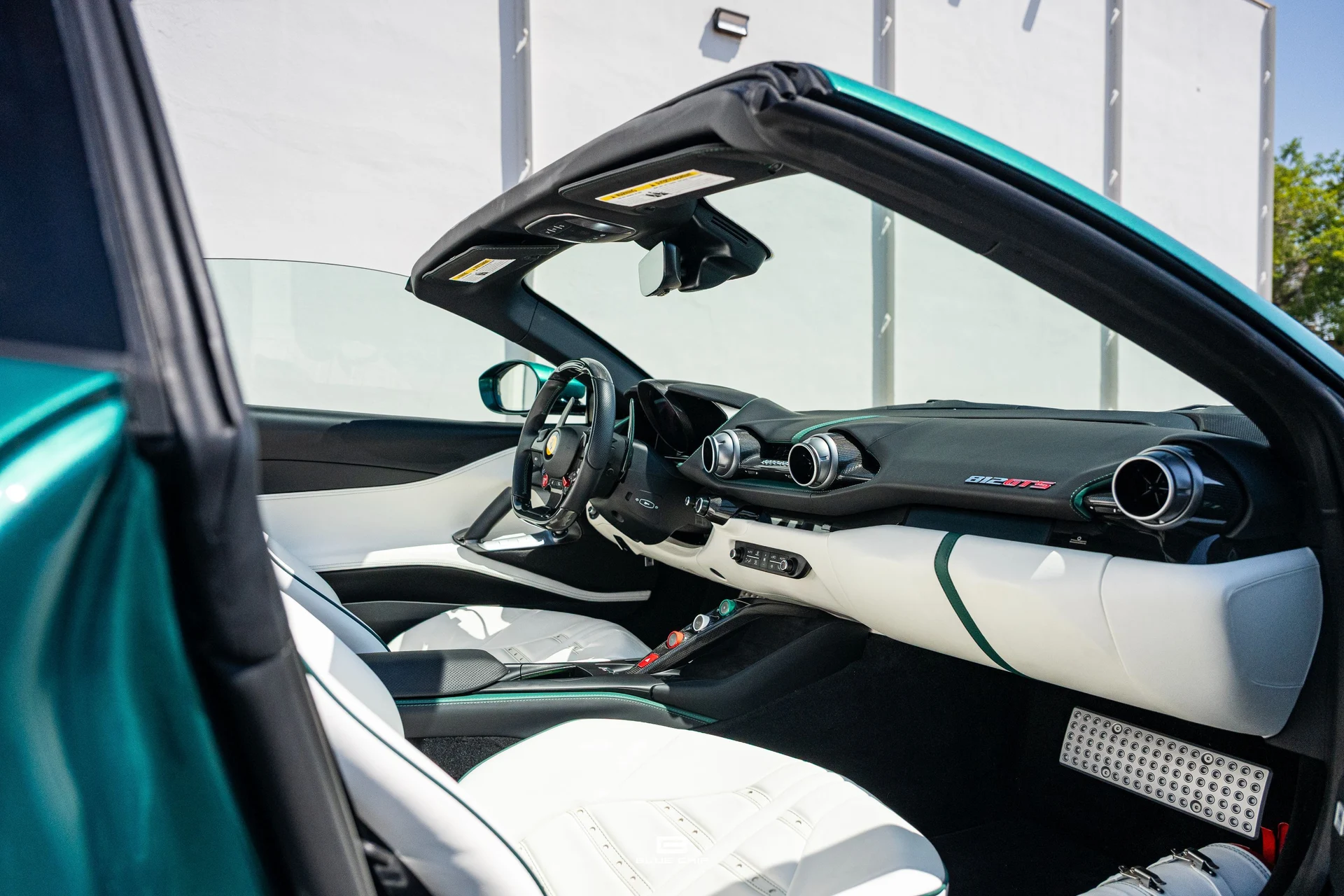 mph073_2357898615_6a613008a769ab0e0d9ab5a5_23798_202022_20_Ferrari_20812_20_GTS_20_Verde_20_British_74_32c5cb2538