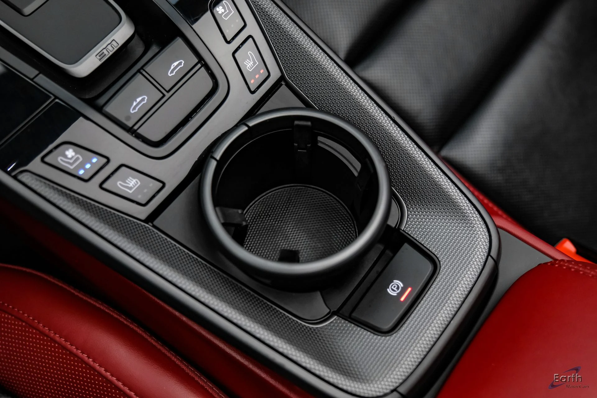 mph073_2419708478_bcbecd675c978be43b2f1f918bd79011x_c53c03650a