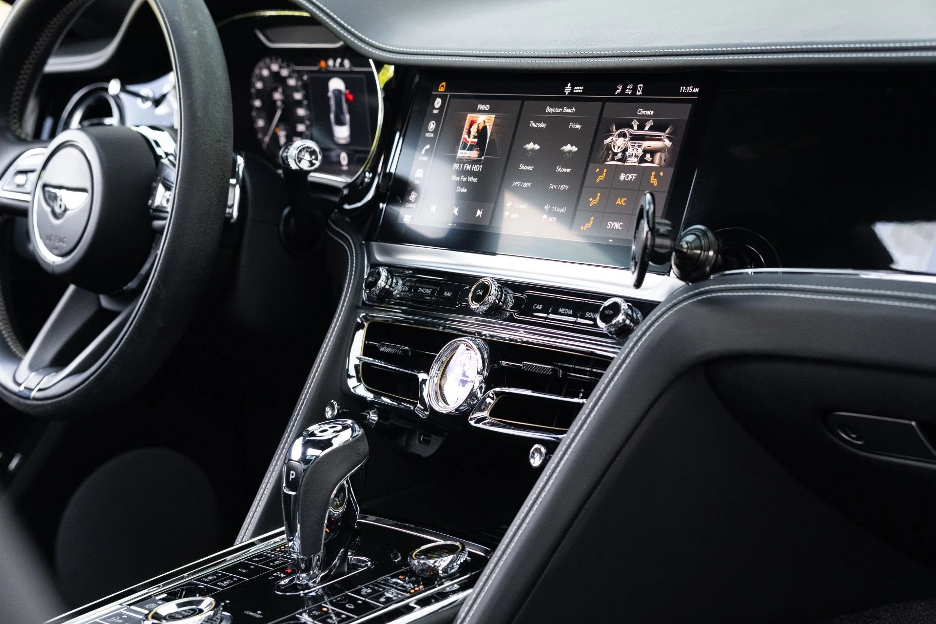 mph073_252879759_Used_2023_Bentley_Flying_Spur_S_V8_1778782784_2465733674