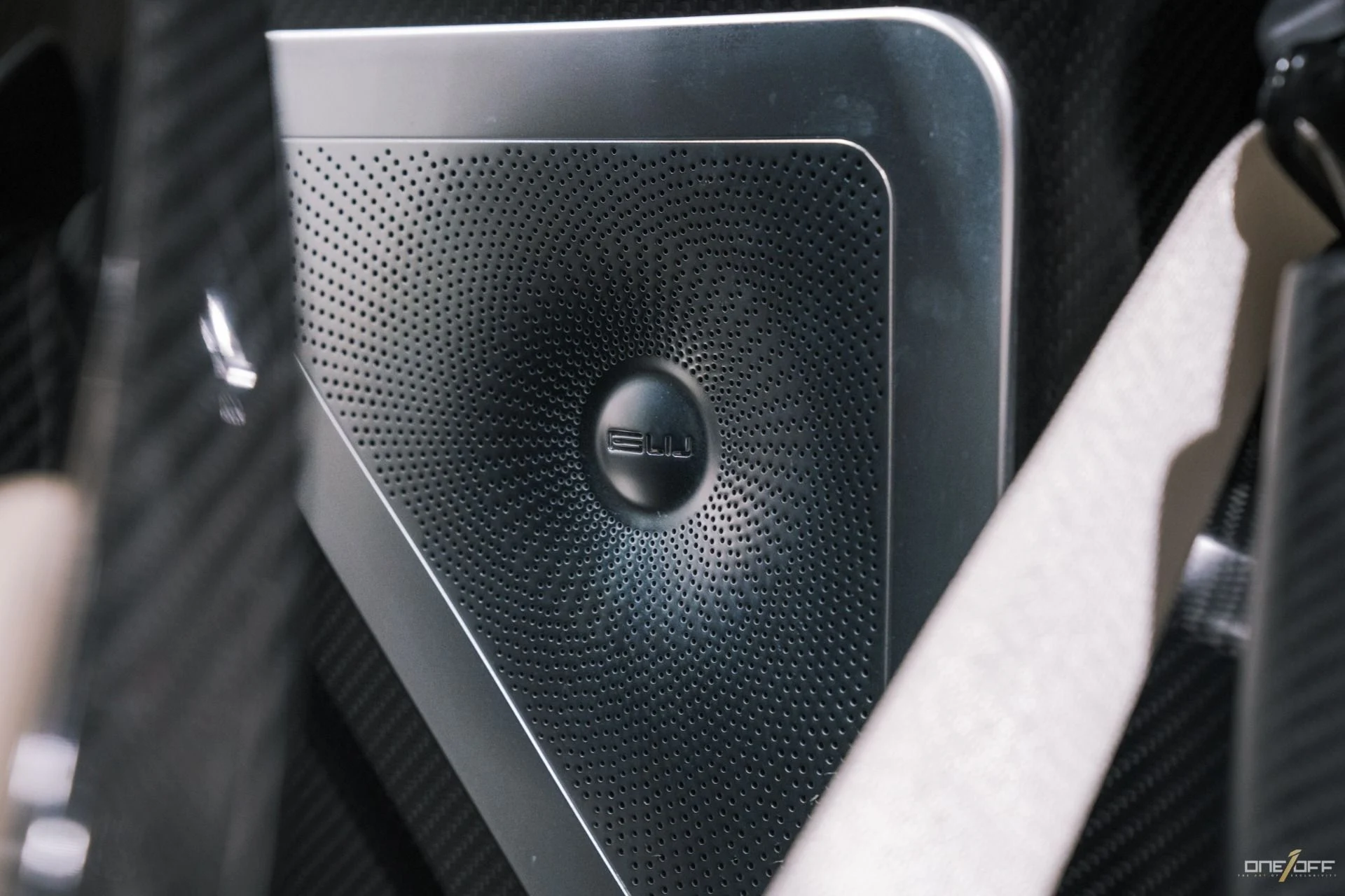 mph073_2672061718_Used_1997_Porsche_911_Gunther_Werks_Speedster_1762323702_abbba85c25