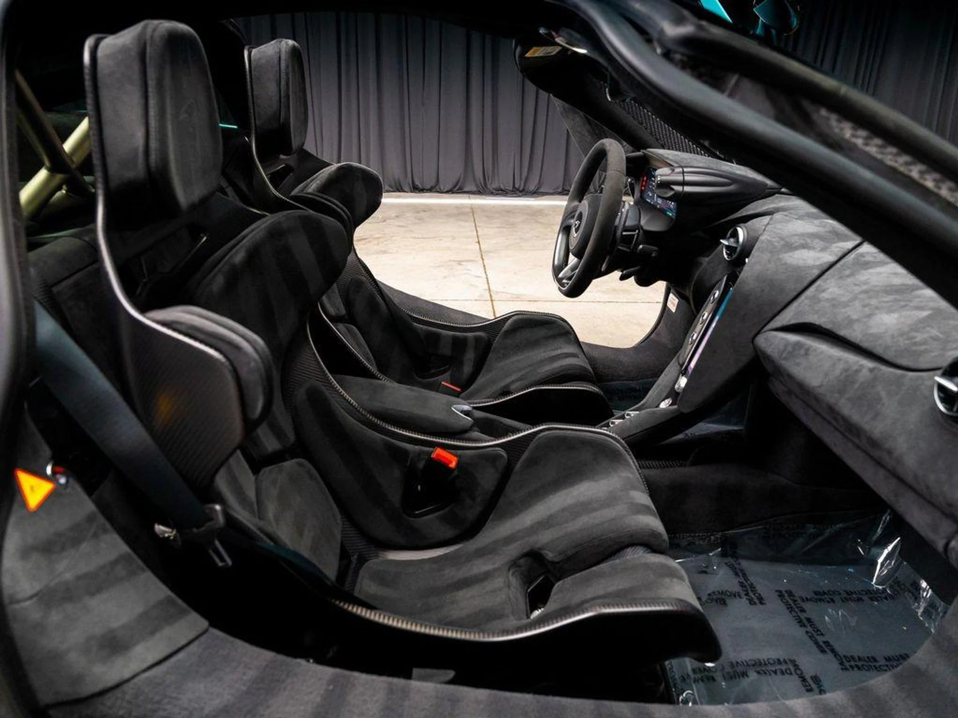 mph073_2680173077_Qgycu7_ZT_Em79_Rm_Hvw_L6f_P_Pig9_J8_237e4e0498