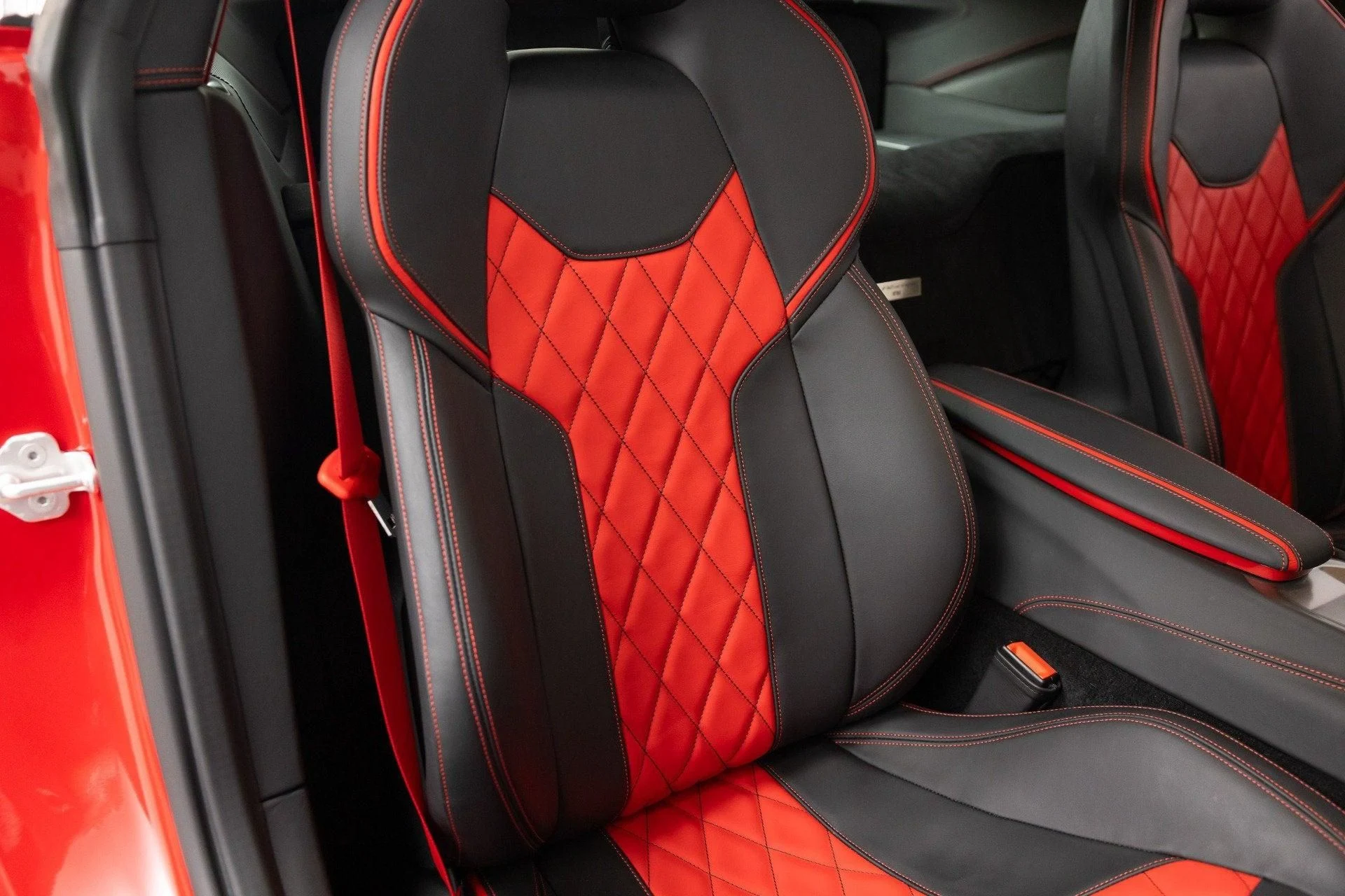 mph073_2712445716_Used_2017_Ferrari_F12berlinetta_1787147130_c472450c92