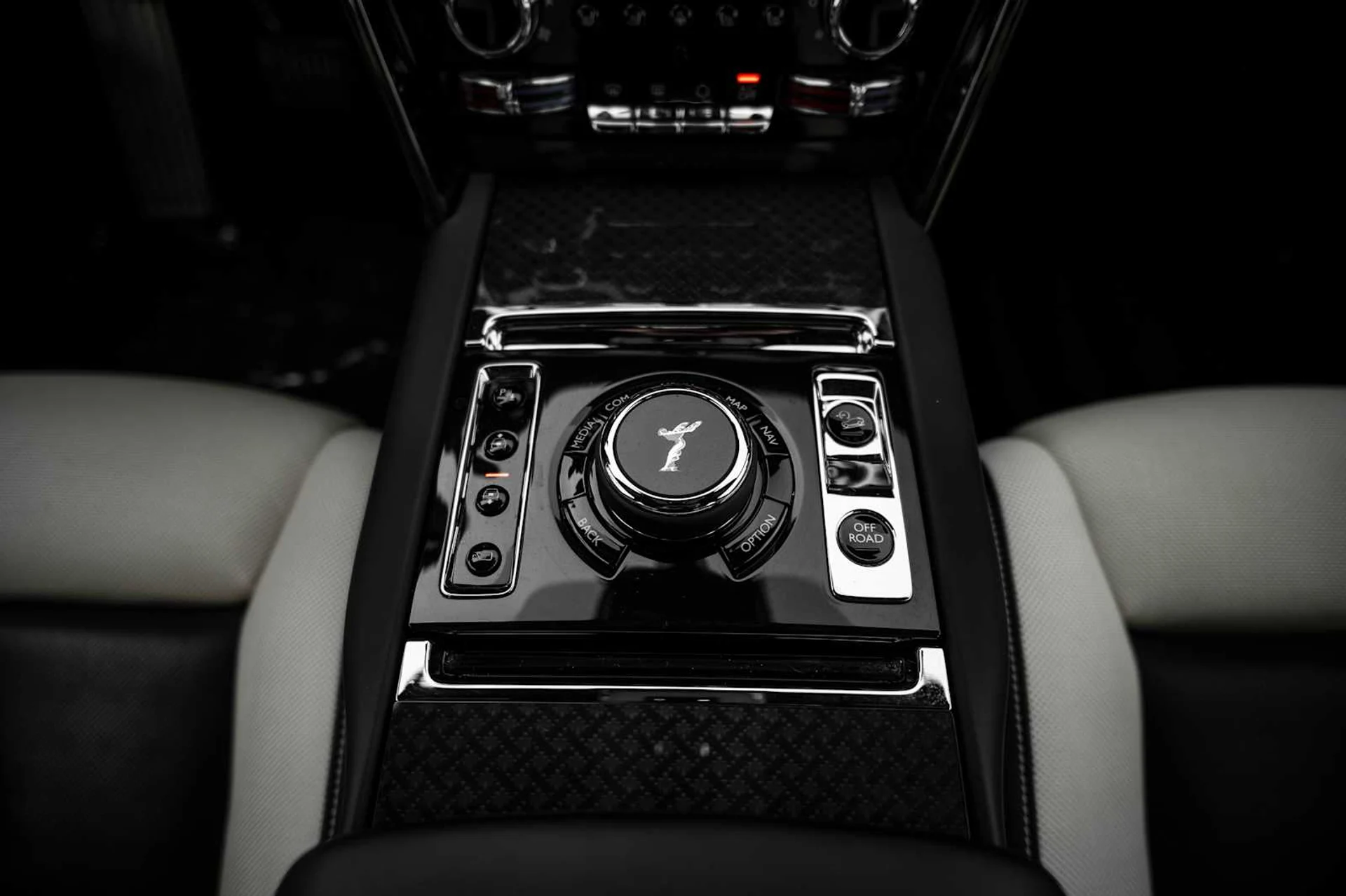 mph073_2767502306_7e4400fd2314745b25567ac3bbad35d7x_ba3d54f33c