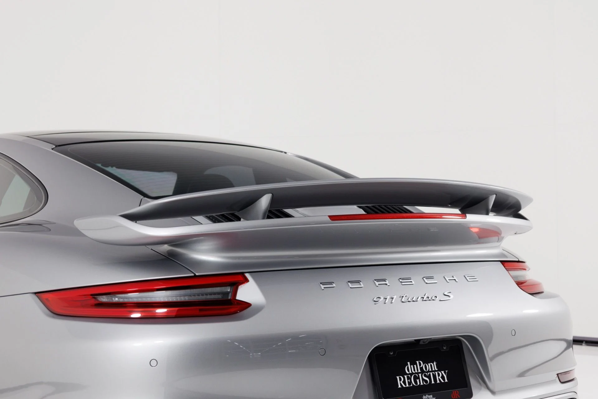 mph073_2767665211_Used_2017_Porsche_911_Turbo_S_1782938090_15a07b3b40