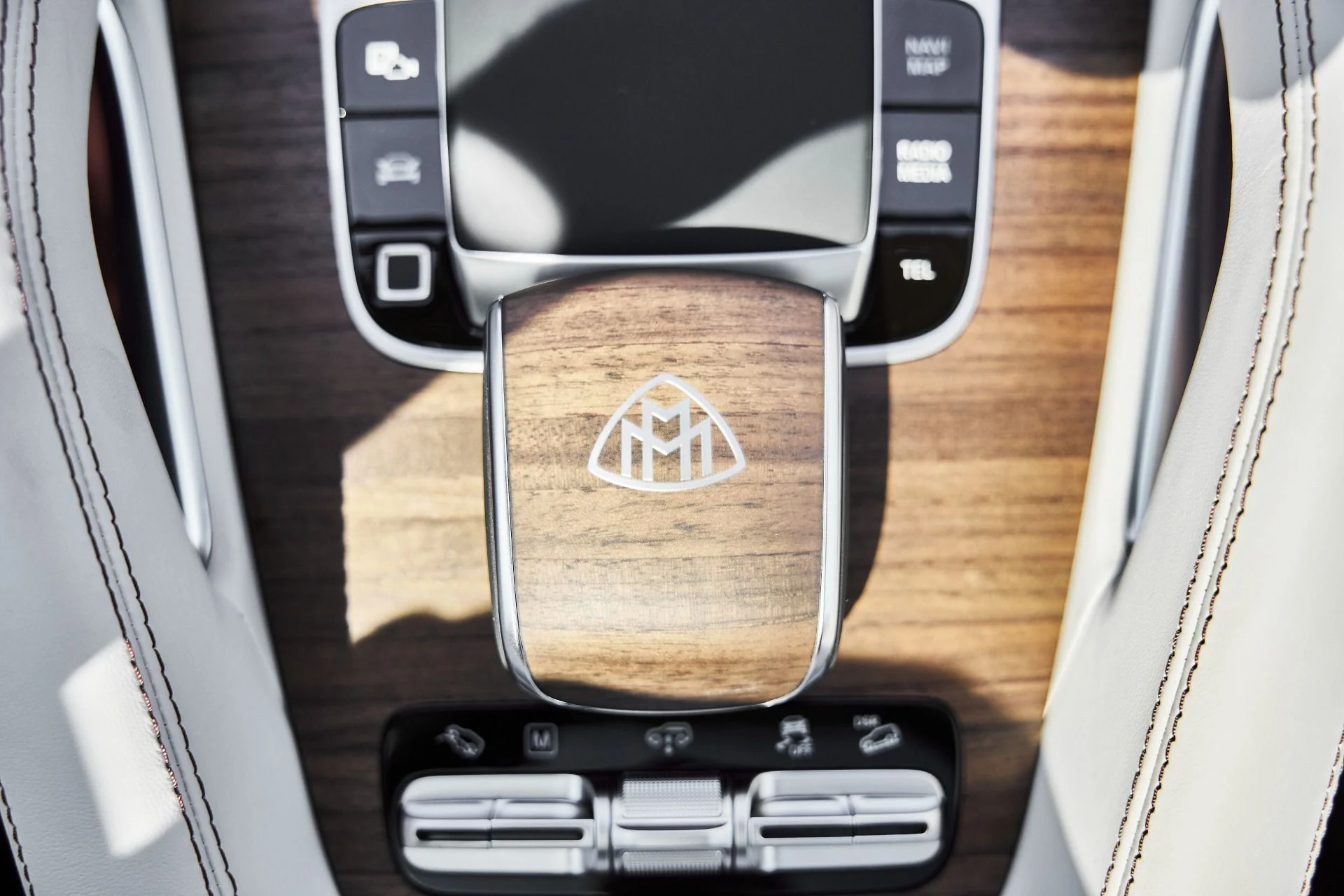 mph073_2987860937_Used_2026_Mercedes_Benz_GLS_Maybach_GLS_600_1776732896_88127083dc