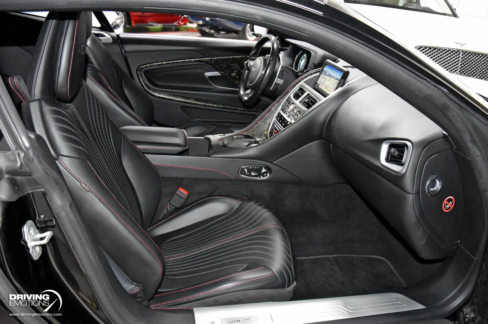 mph073_301952854_861_p74_l_b97ebbb3ae