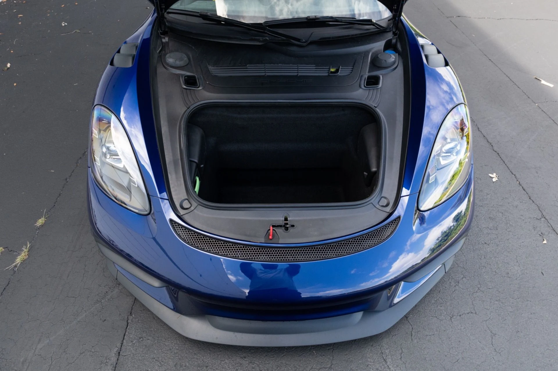 mph073_3062797727_Used_2024_Porsche_718_Cayman_GT_4_RS_1775021054_3c0655a23f