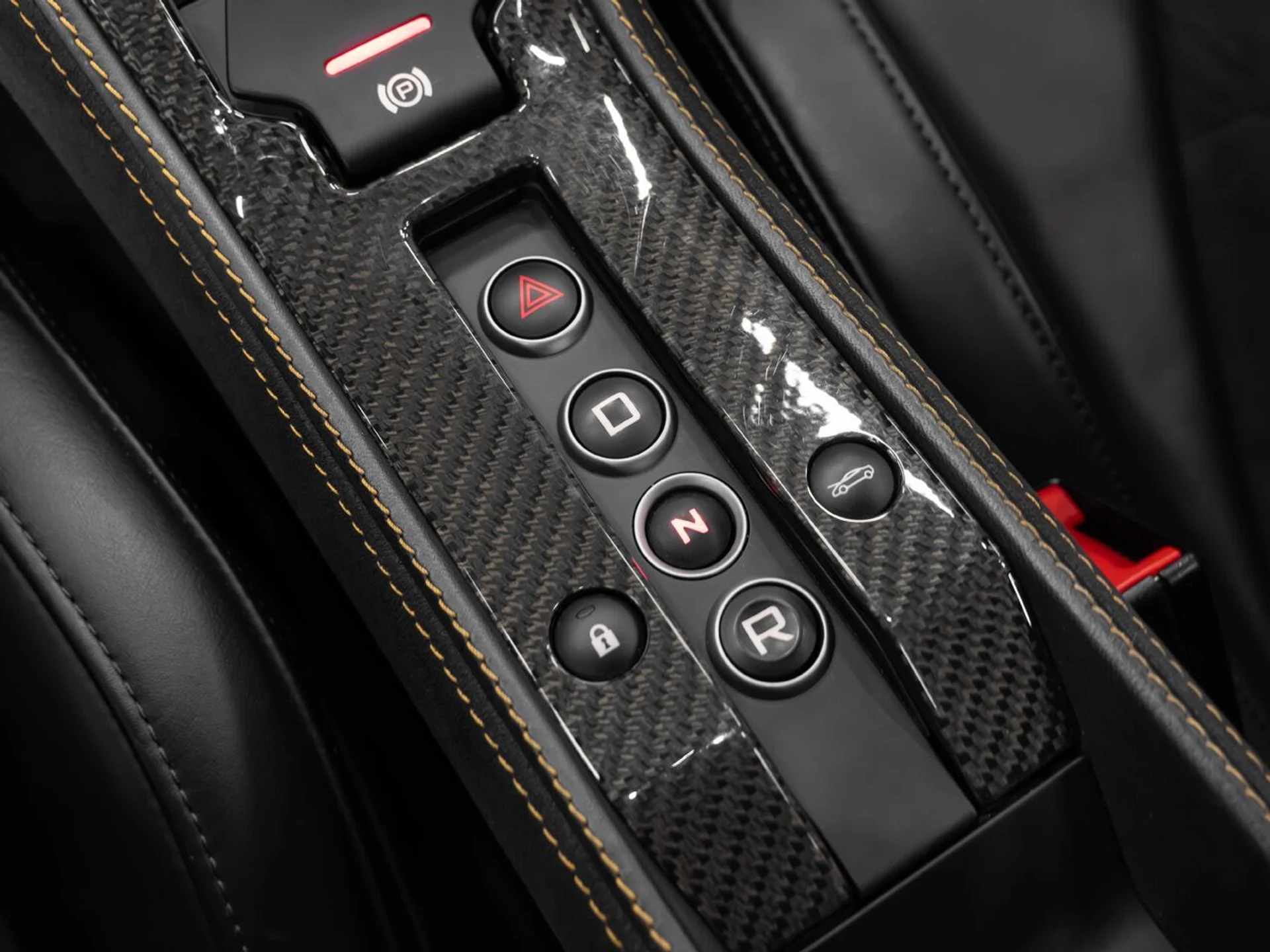 mph073_3102990961_mclaren_mp4_12c_2012_8f20438ce4