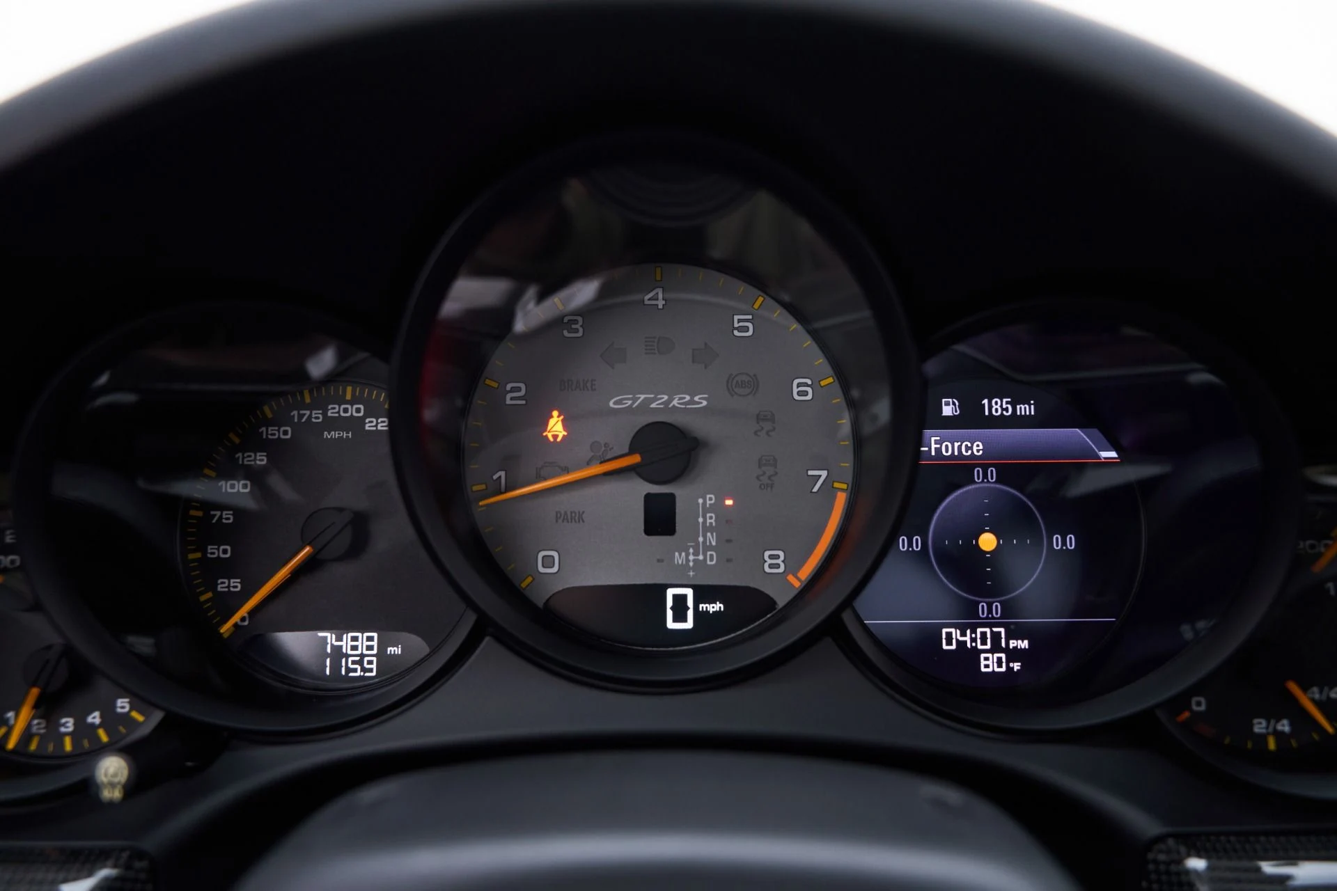 mph073_3217971692_Used_2018_Porsche_911_GT_2_RS_1792687254_42e2e45493