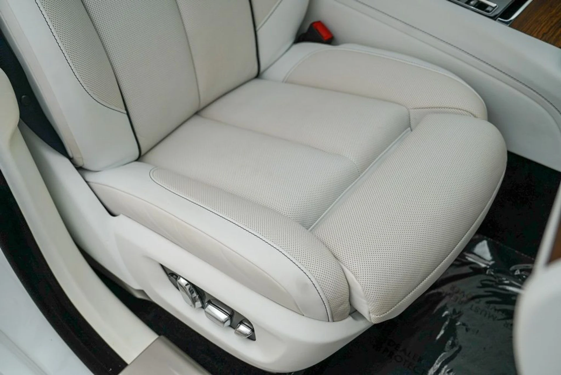 mph073_3226809899_rpwu25ip01hq3zf2fy1inlalg01m_65119ab053