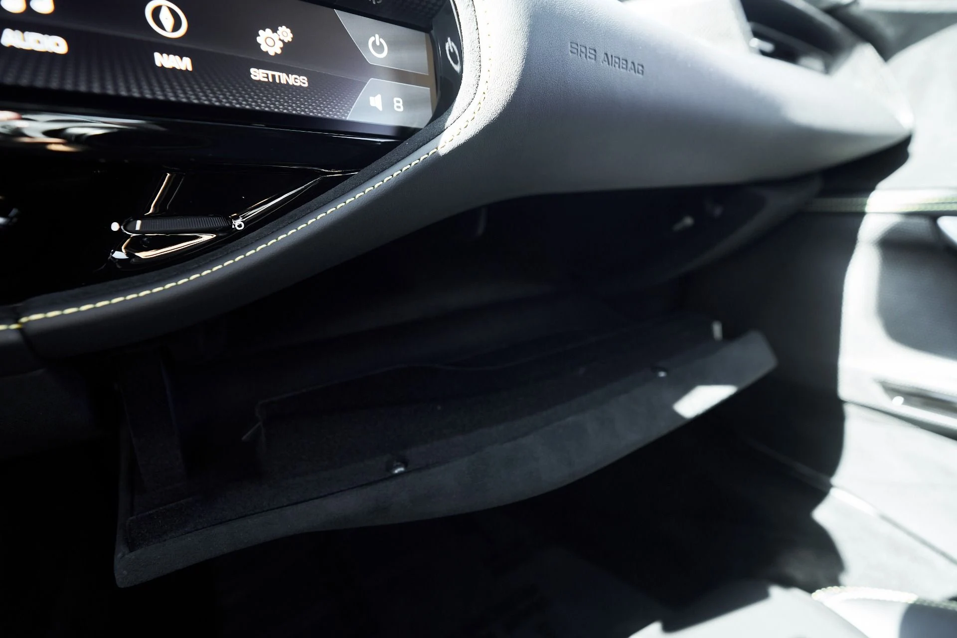 mph073_3233703837_Used_2023_Ferrari_SF_90_Stradale_1762821736_d0f5b382c7