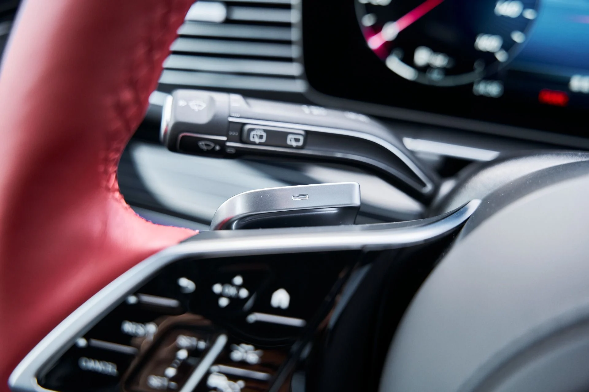 mph073_329731247_Used_2026_Mercedes_Benz_GLS_Maybach_GLS_600_1769136412_7a13124722