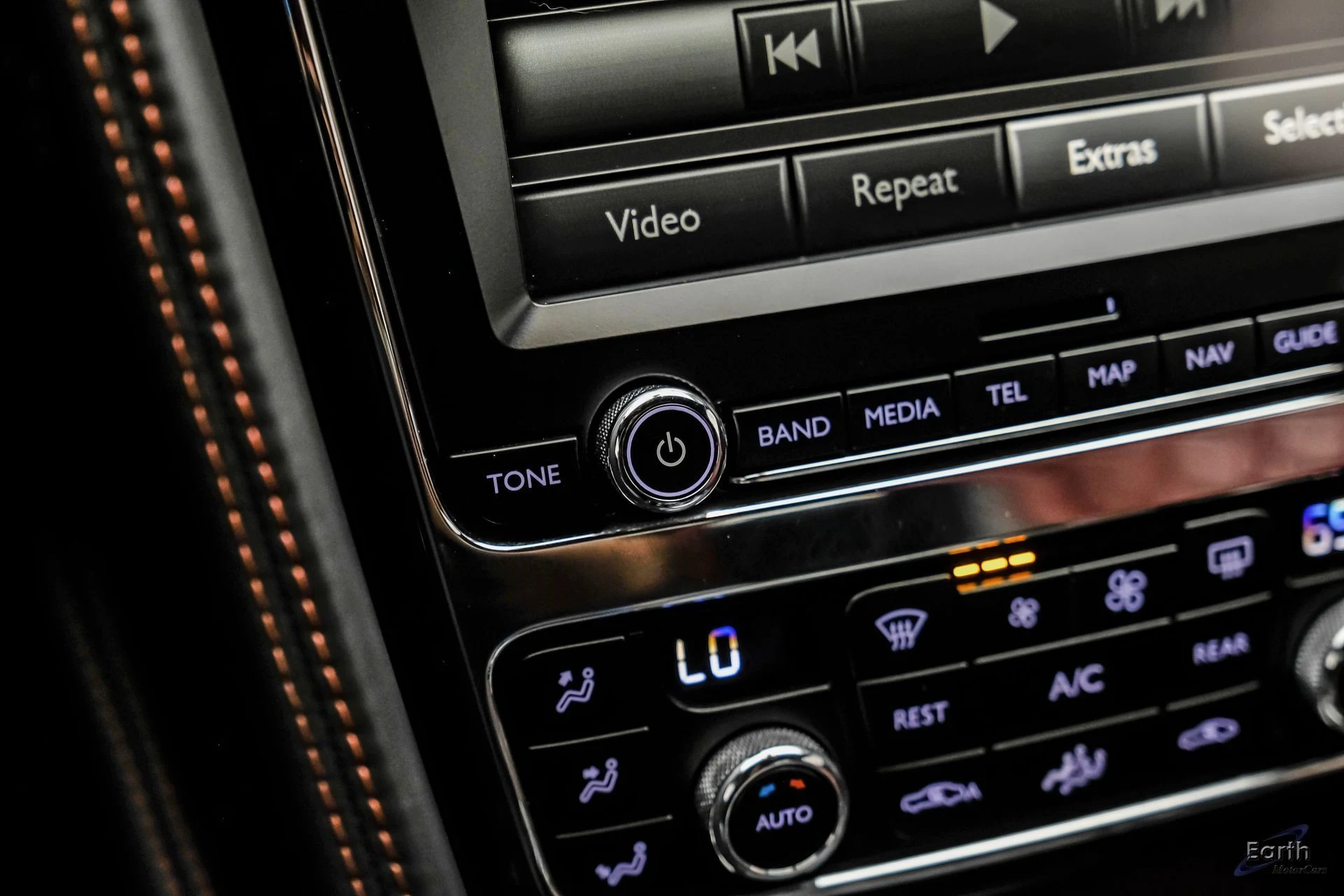 mph073_3393441549_079095bdd81caad91327ea24d015a0d3x_fb24dc11df