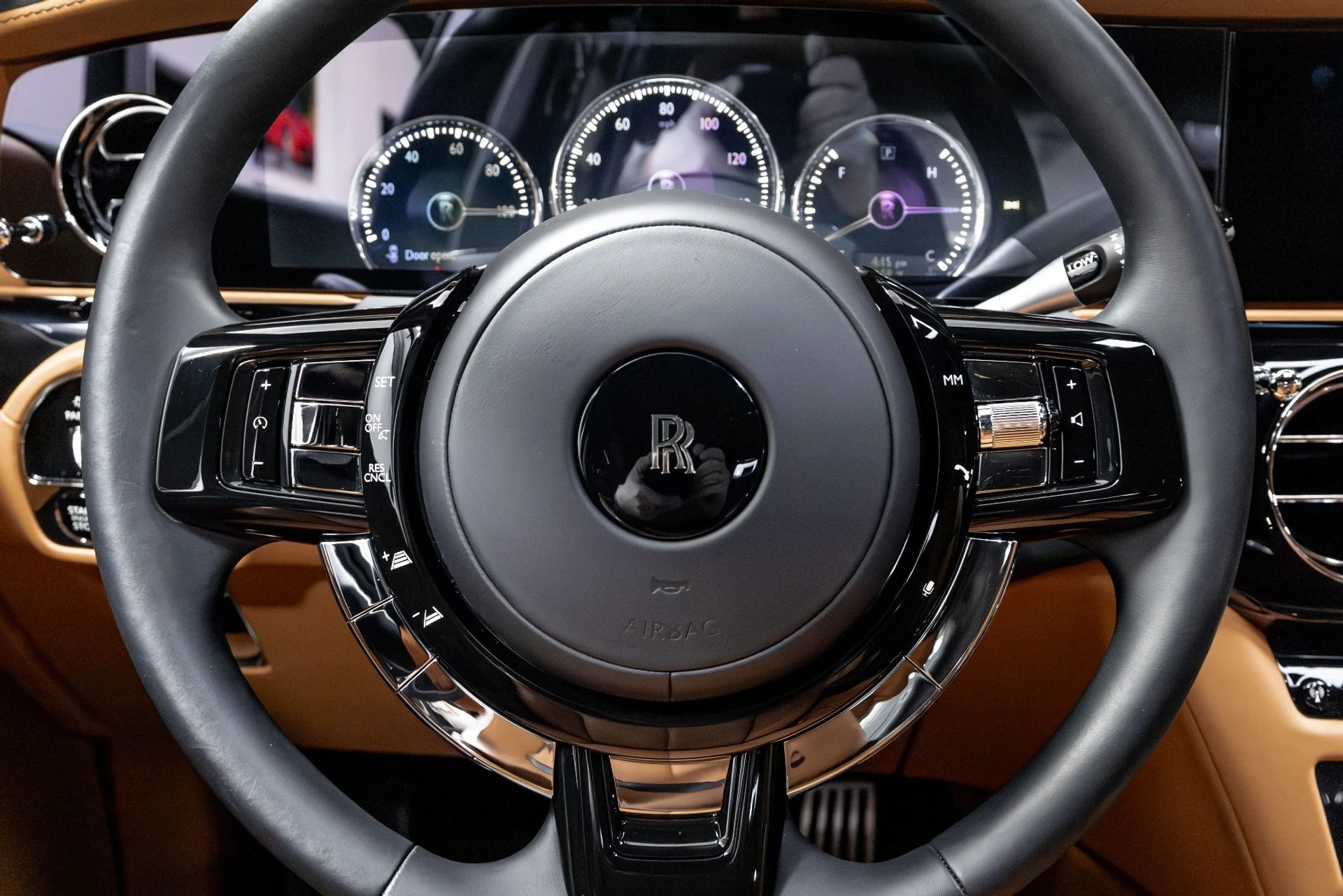 mph073_3406831287_Used_2022_Rolls_Royce_Ghost_1776785010_312d8b9ca2