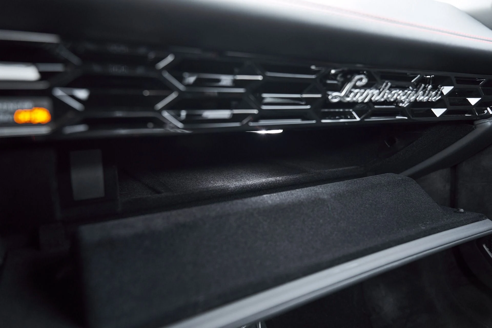 mph073_3493910477_Used_2023_Lamborghini_Huracan_Tecnica_Base_1766269135_0c83bc6e1b