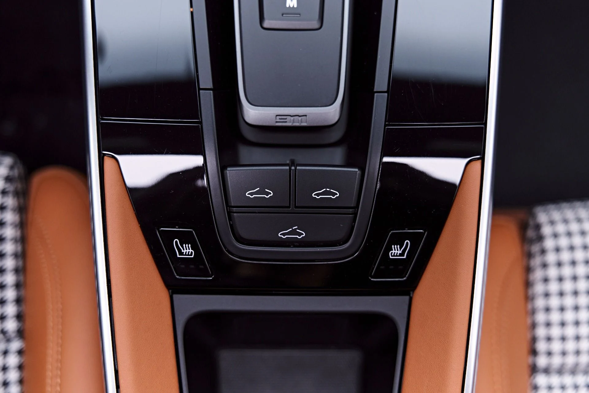 mph073_3507468043_Used_2024_Porsche_911_Turbo_S_1777505324_d2906d2861