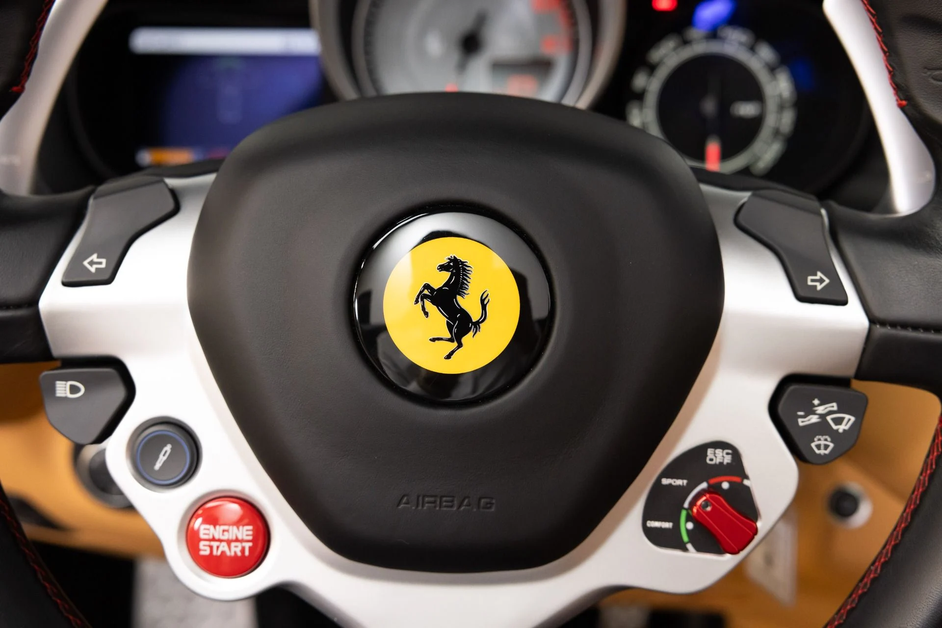 mph073_3563679463_Used_2017_Ferrari_California_T_1784583649_7de8288c4b