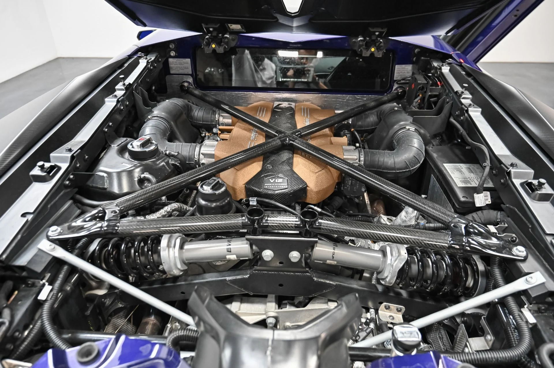 mph073_3659567248_Used_2019_Lamborghini_Aventador_SVJ_1760550494_dc0d8e0ff3