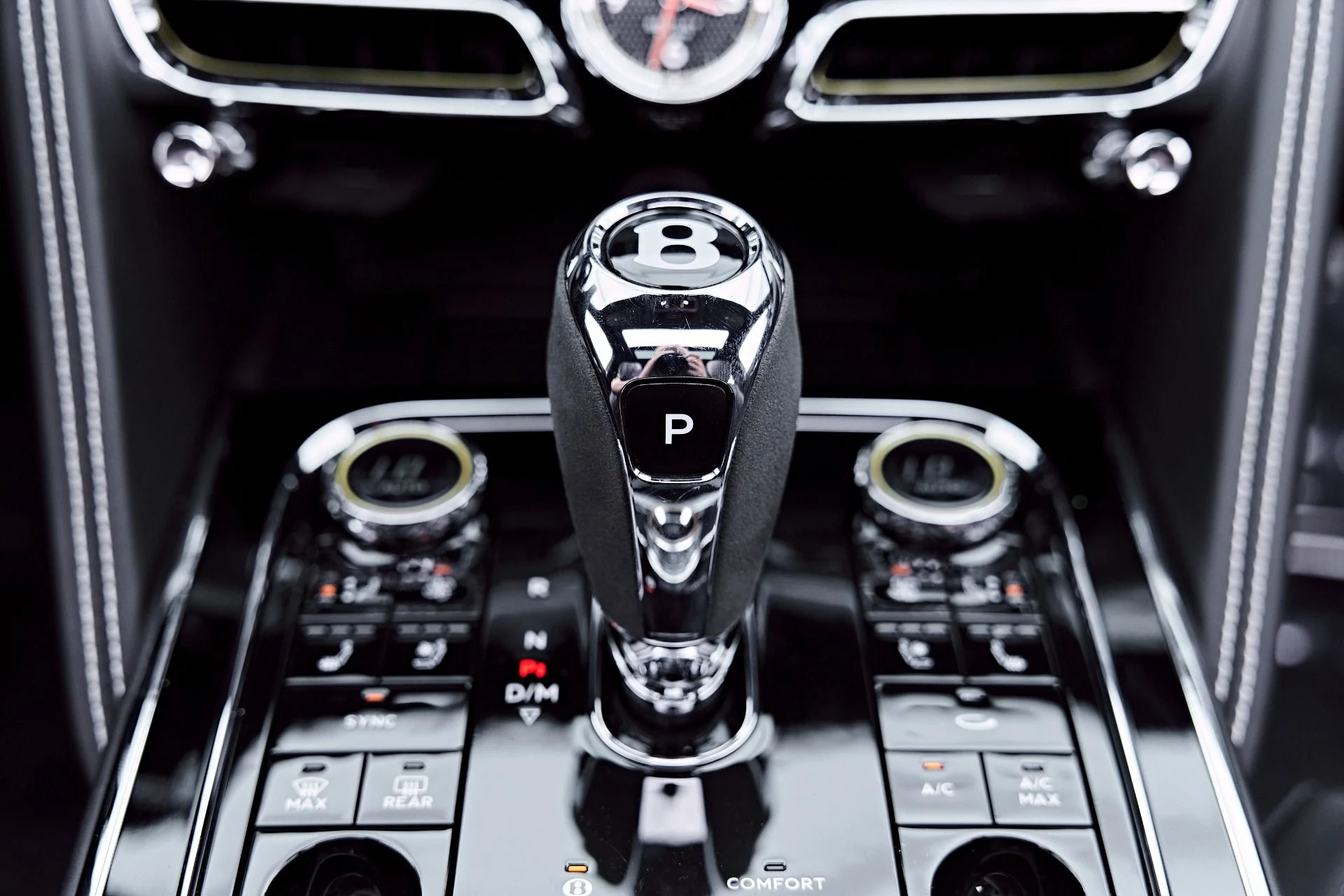 mph073_3688703862_Used_2023_Bentley_Flying_Spur_S_1784247345_3fc968956e