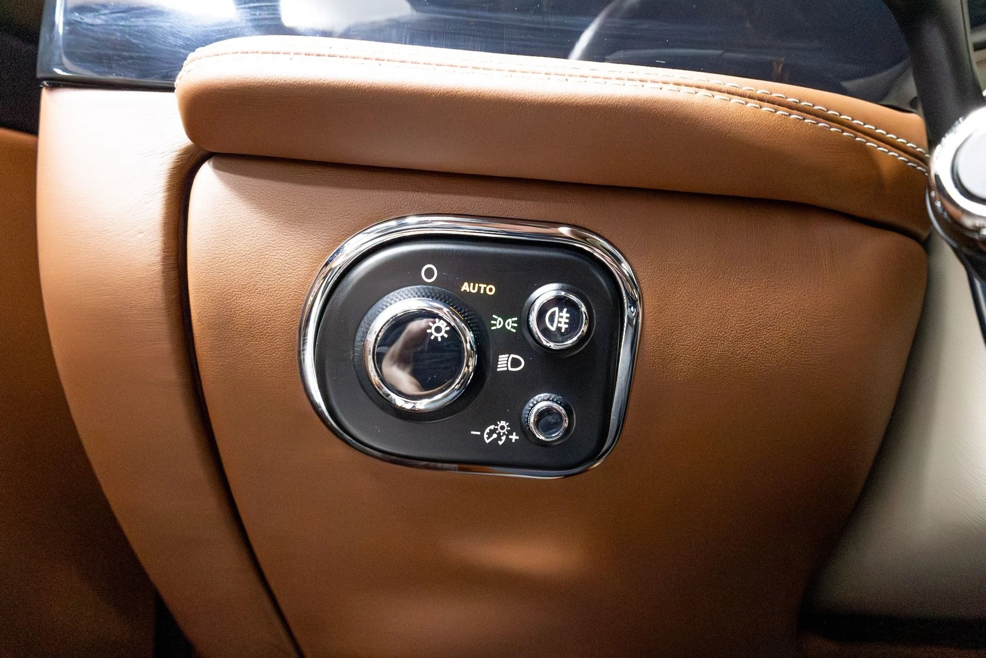 mph073_3706143703_Used_2017_Bentley_Mulsanne_Speed_1775685979_604b50457b