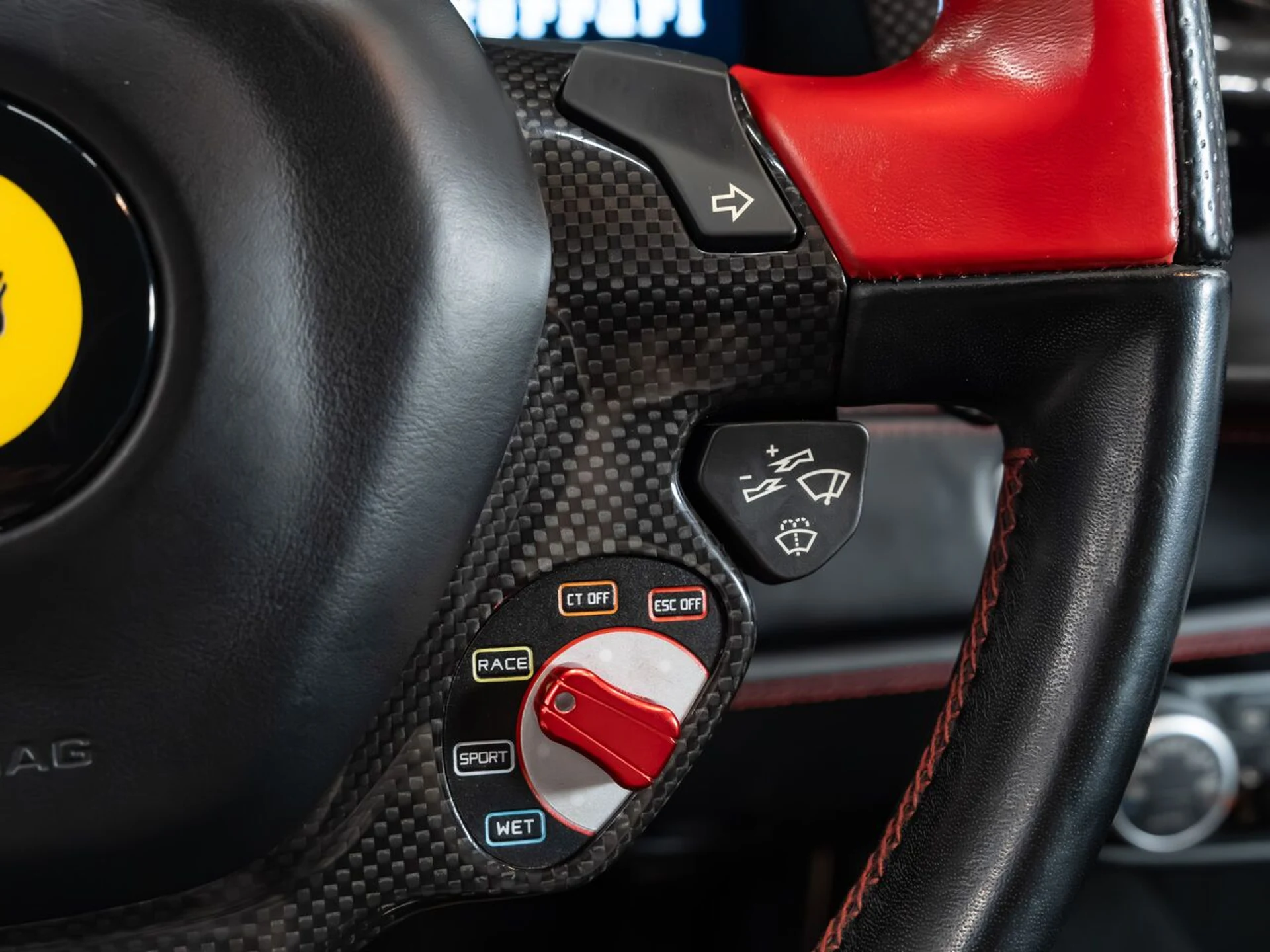 mph073_3814509985_ferrari_488_gtb_2017_08d2234bb4